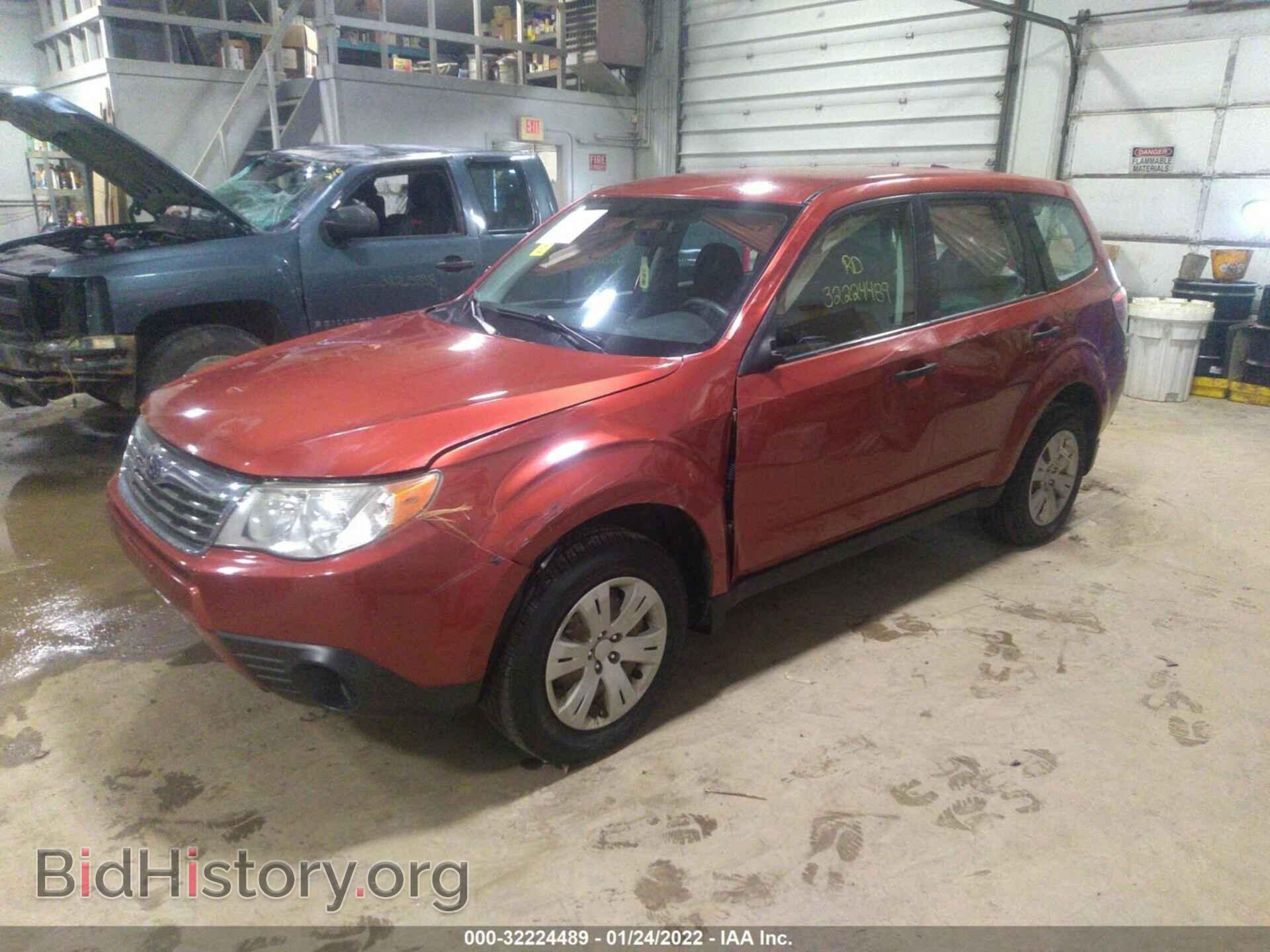 2010 SUBARU FORESTER - VIN: JF2SH6AC4AH711802 - Фото 2