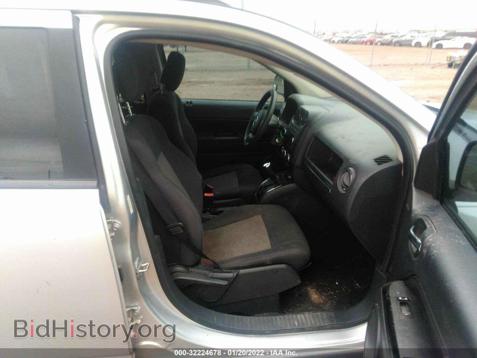 2011 JEEP COMPASS - VIN: 1J4NT1FA2BD289701 - Фото 5