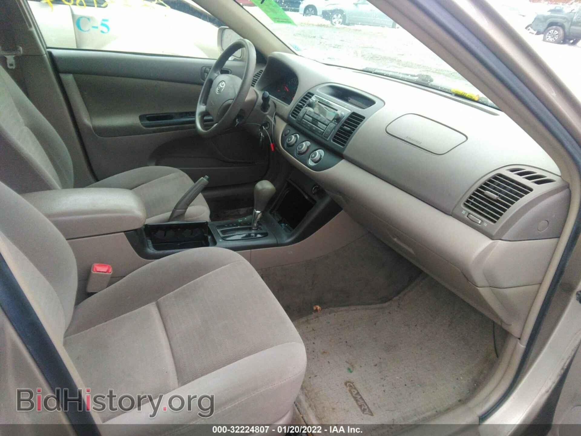 2006 TOYOTA CAMRY - VIN: 4T1BE32K56U725181 - Фото 5