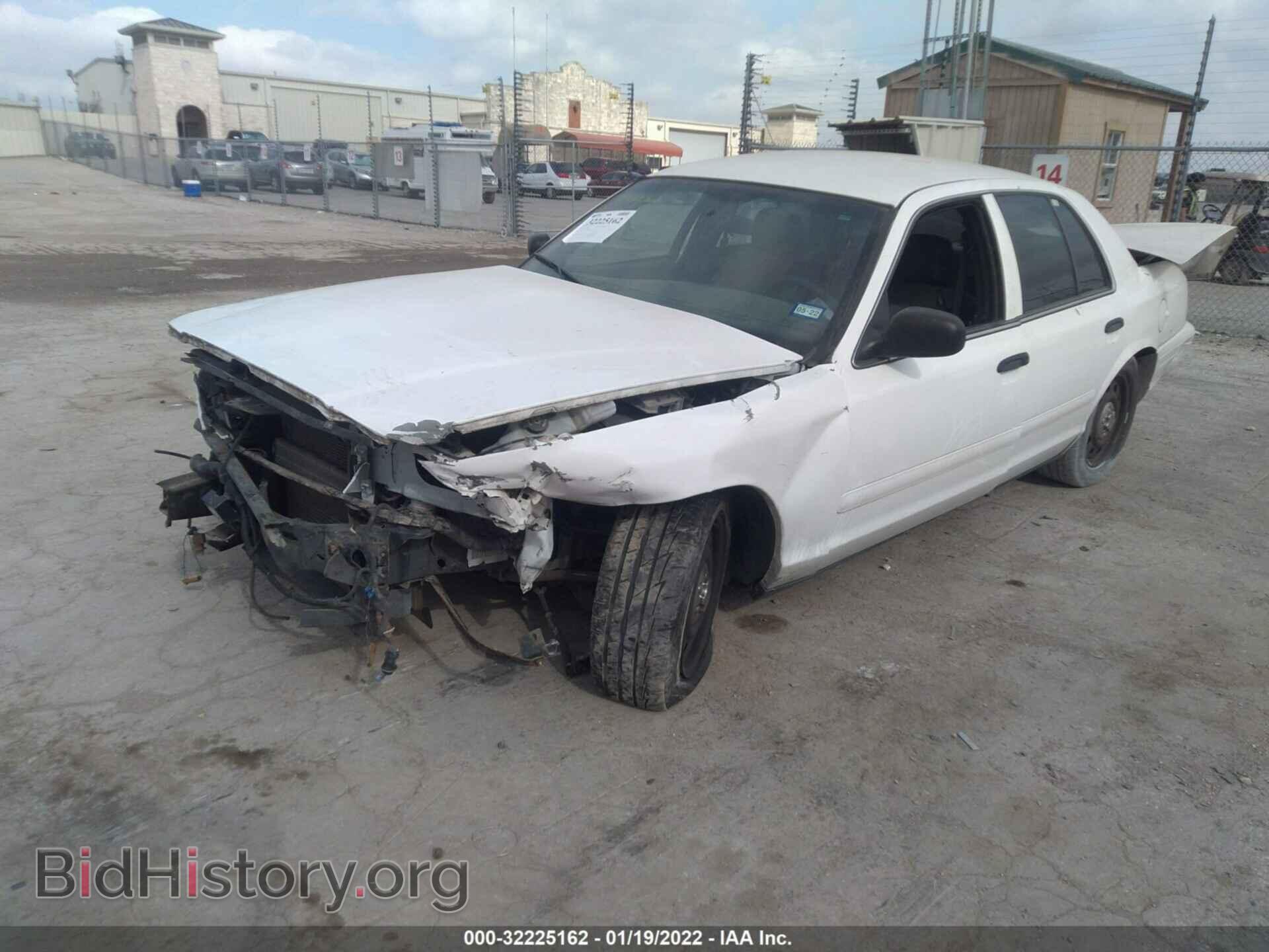2008 FORD POLICE INTERCEPTOR - VIN: 2FAFP71V18X172646 - Фото 2