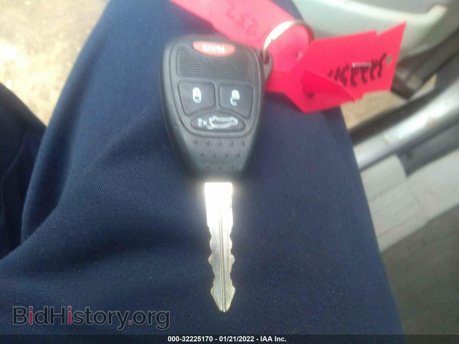 2008 CHRYSLER PACIFICA - VIN: 2A8GM48L28R636244 - Photo 11