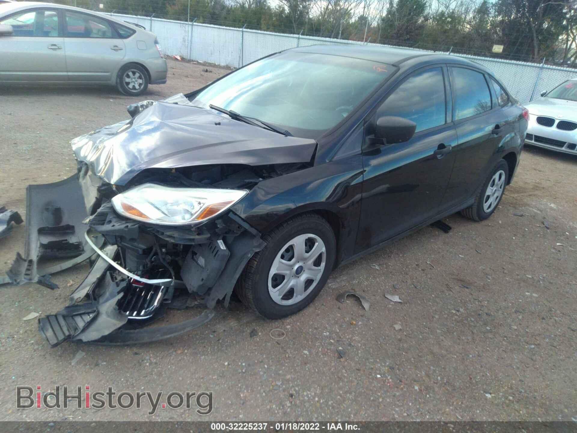 2012 FORD FOCUS - VIN: 1FAHP3E22CL318561 - Фото 2
