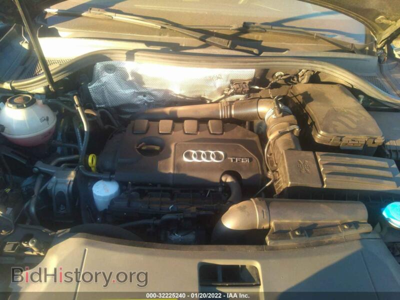 2018 Audi Q3 (VIN WA1HCCFS8JR031282) — photo 10 of 11