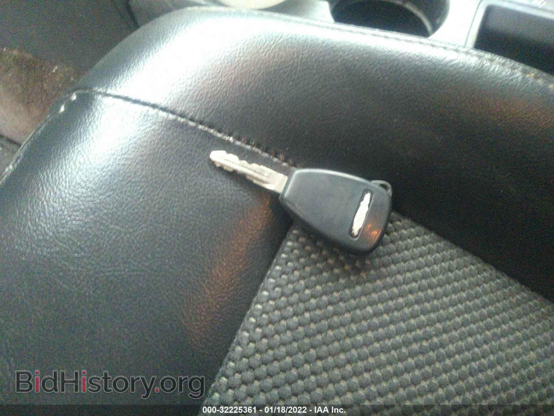2014 JEEP COMPASS - VIN: 1C4NJCEB7ED660101 - Фото 11