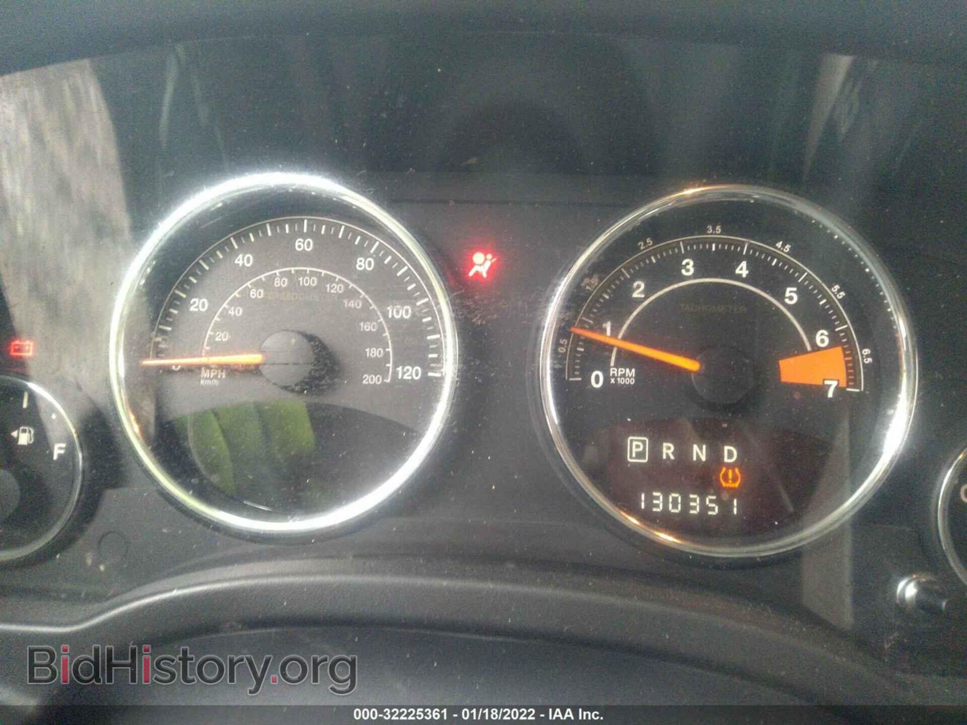 2014 JEEP COMPASS - VIN: 1C4NJCEB7ED660101 - Фото 7