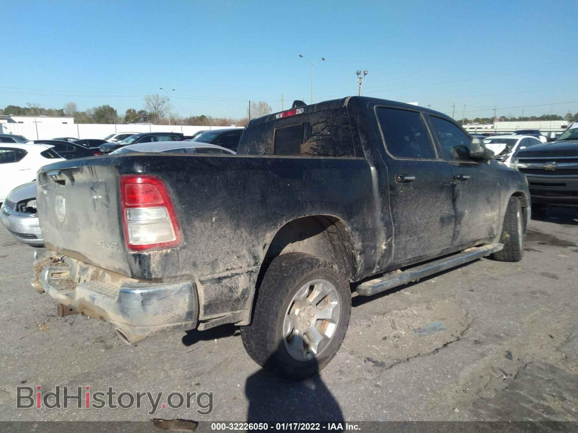 2019 RAM 1500 - VIN: 1C6SRFFT7KN643803 - Фото 4