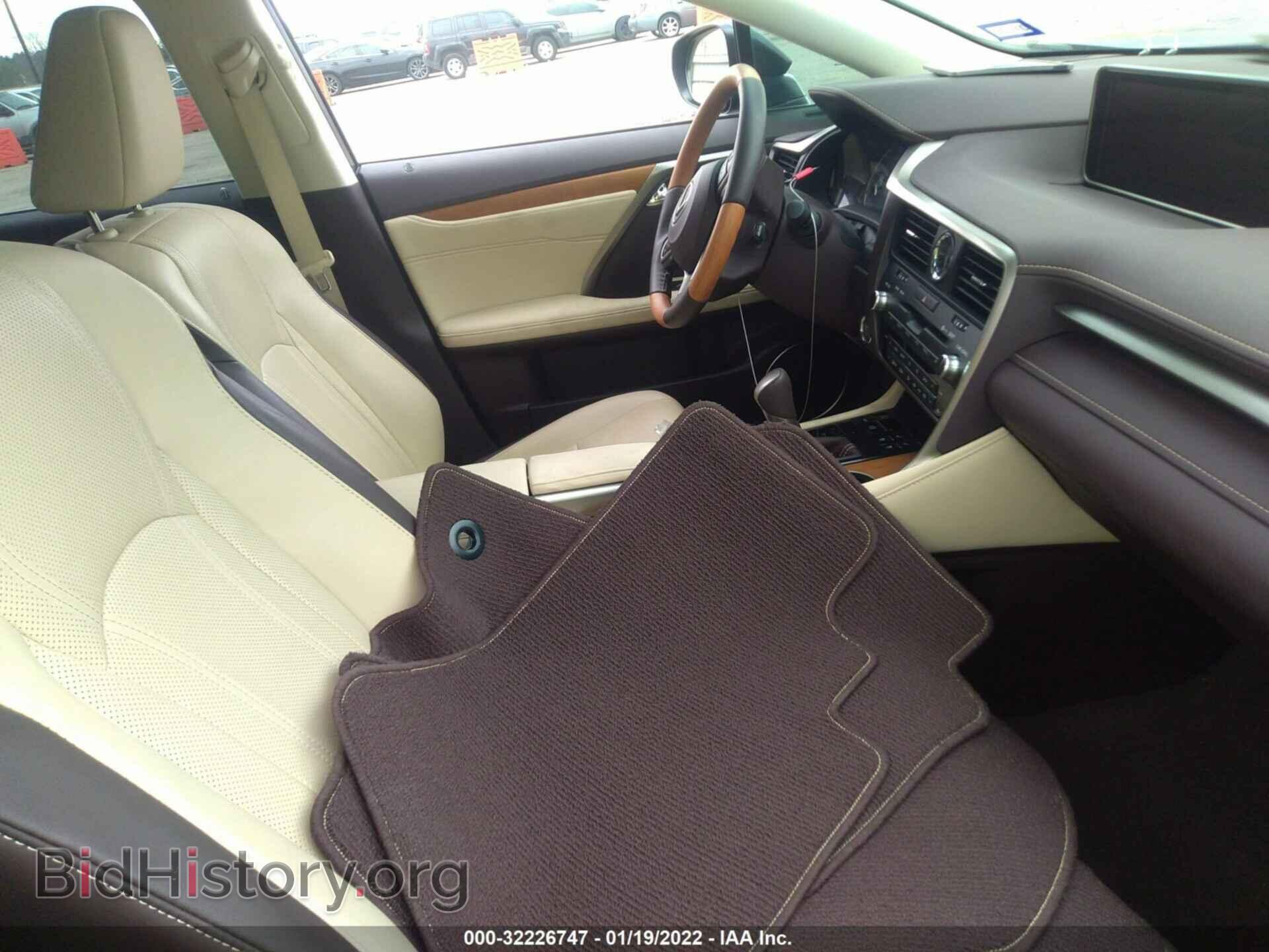 2017 LEXUS RX - VIN: 2T2ZZMCA1HC082469 - Photo 5
