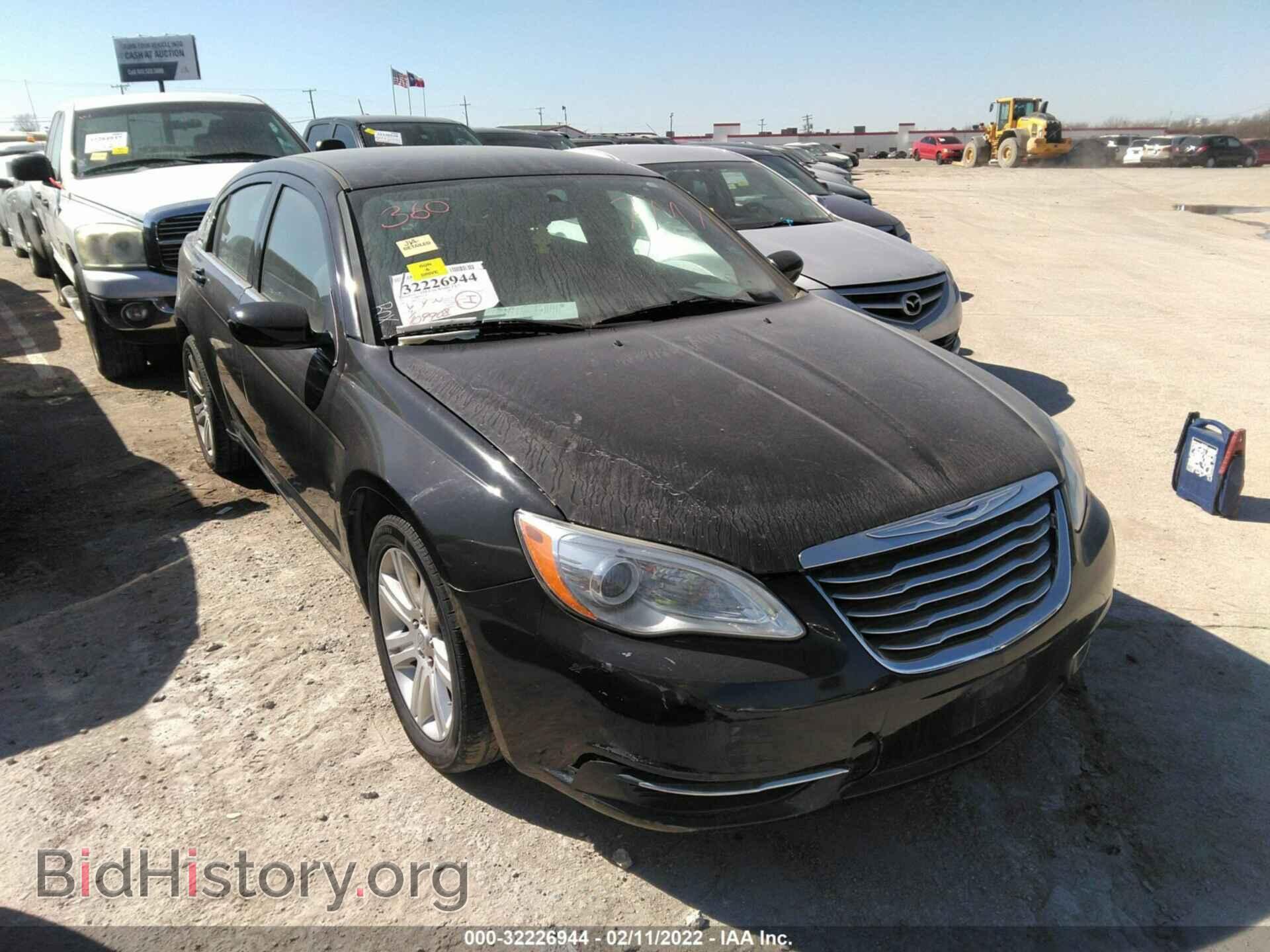 Фотография 1C3CCBBB7DN764147 - CHRYSLER 200 2013