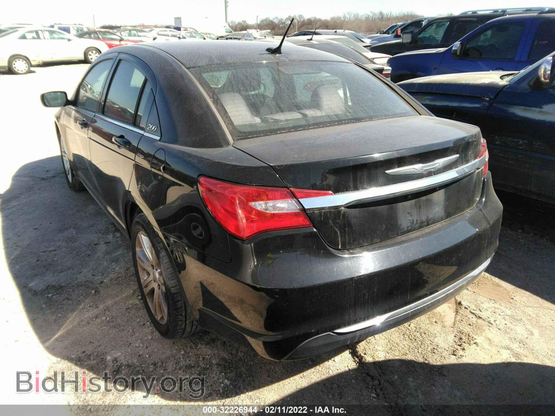 2013 CHRYSLER 200 - VIN: 1C3CCBBB7DN764147 - Фото 3