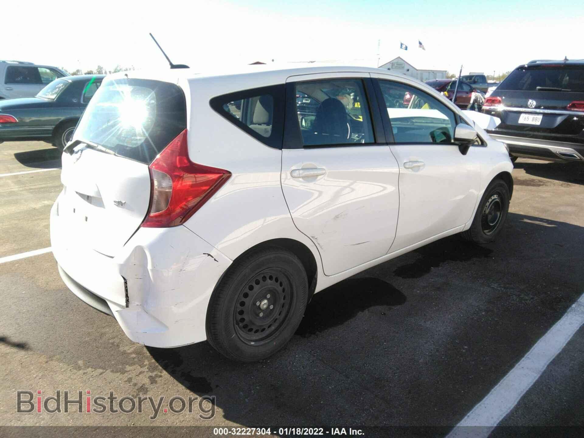2017 NISSAN VERSA NOTE - VIN: 3N1CE2CP9HL361134 - Фото 4