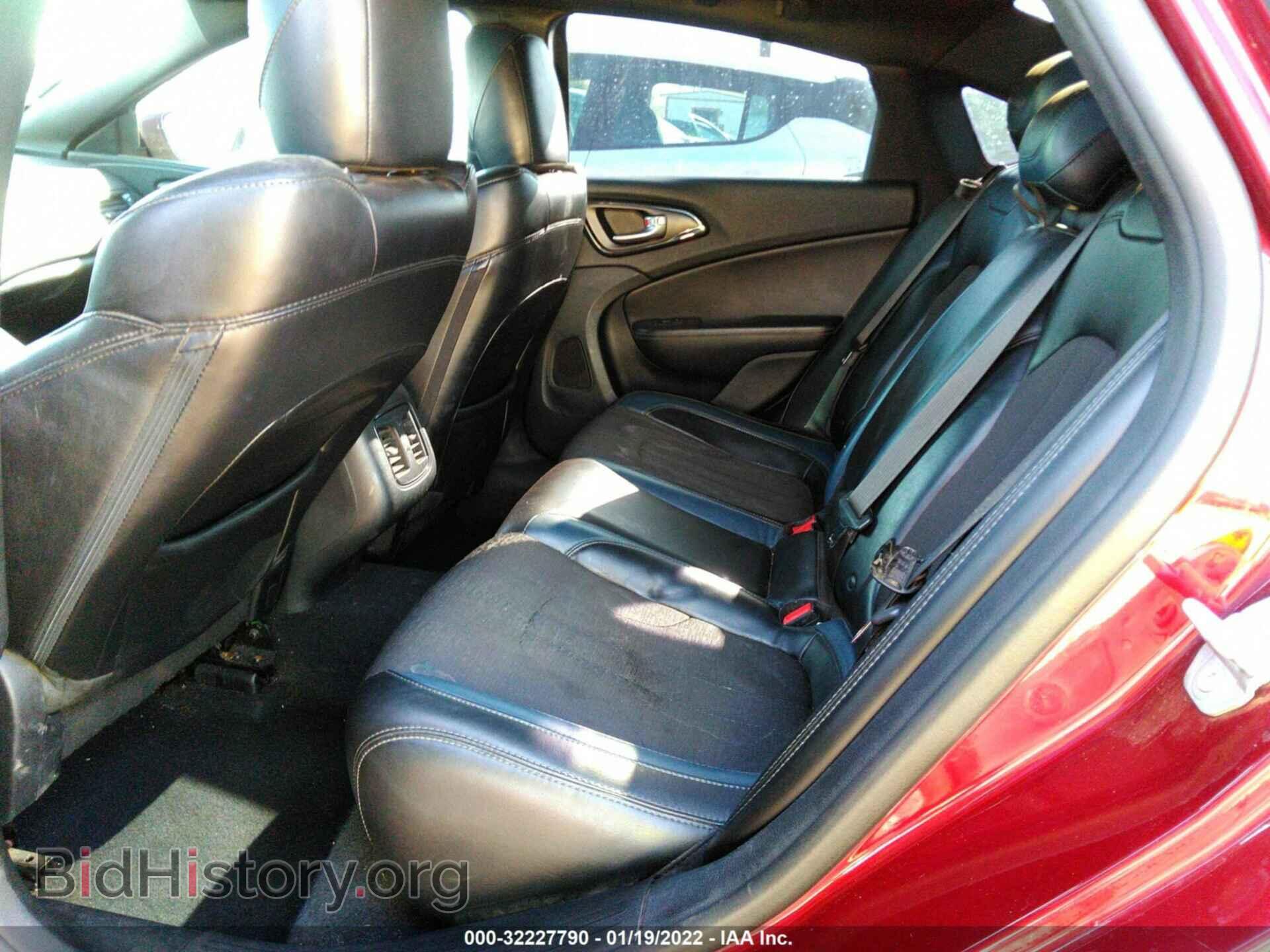 2015 CHRYSLER 200 - VIN: 1C3CCCBB0FN712786 - Фото 8