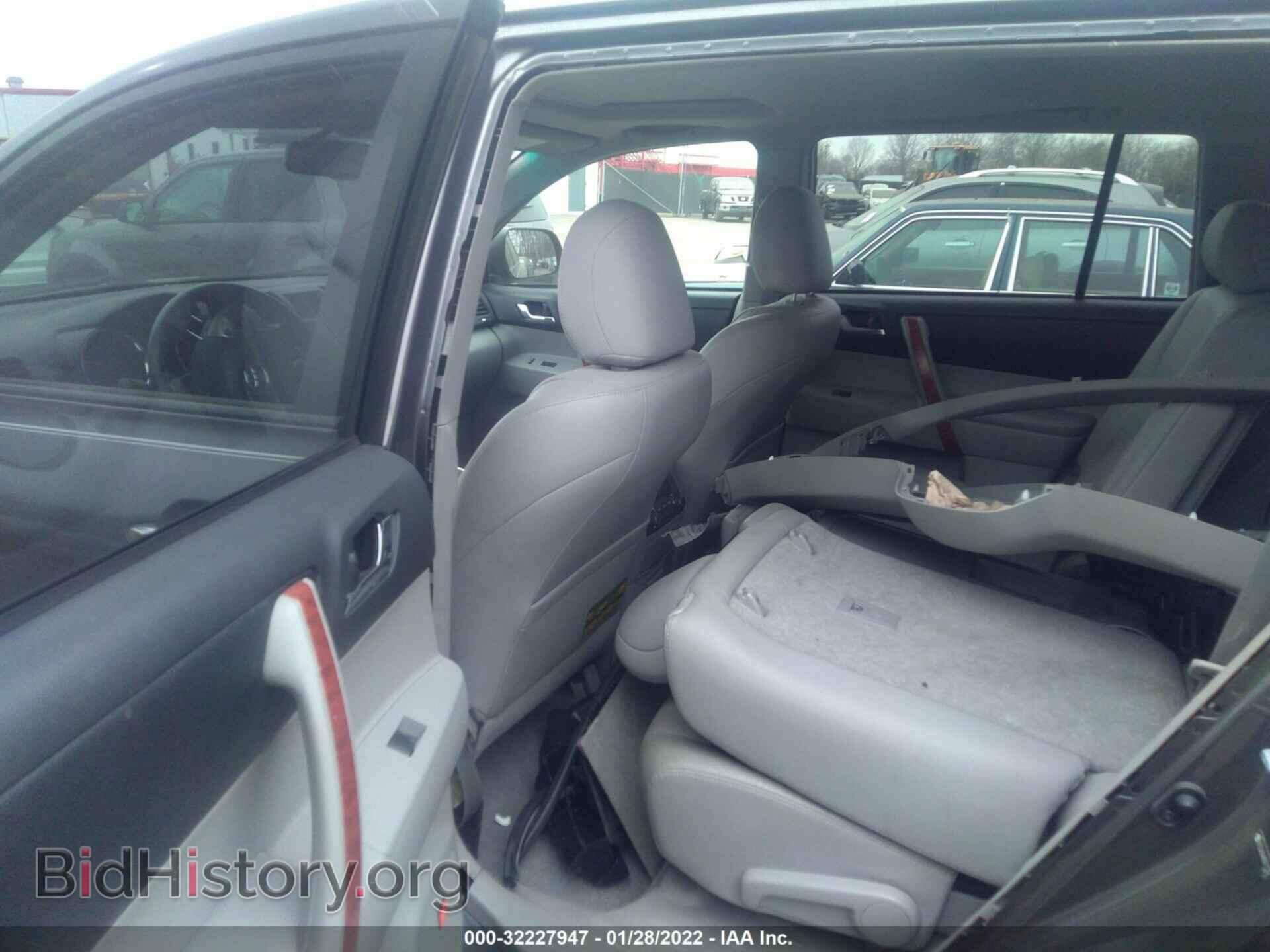 2008 TOYOTA HIGHLANDER - VIN: JTEDS42A482011121 - Фото 8