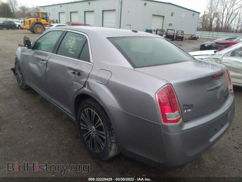 2014 Chrysler 300 (VIN 2C3CCAGG7EH123444) — фото 3 из 11