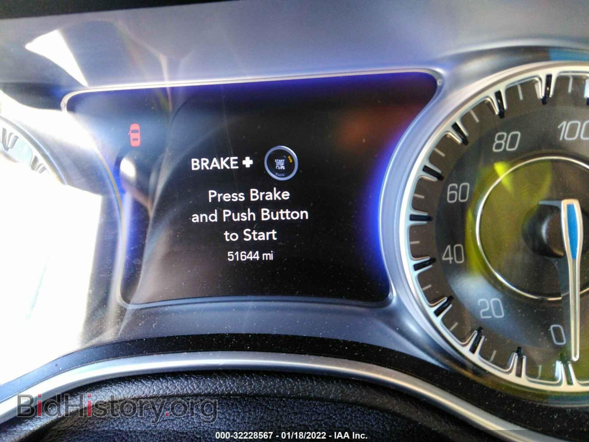 2018 CHRYSLER 300 - VIN: 2C3CCAEG2JH324522 - Фото 7