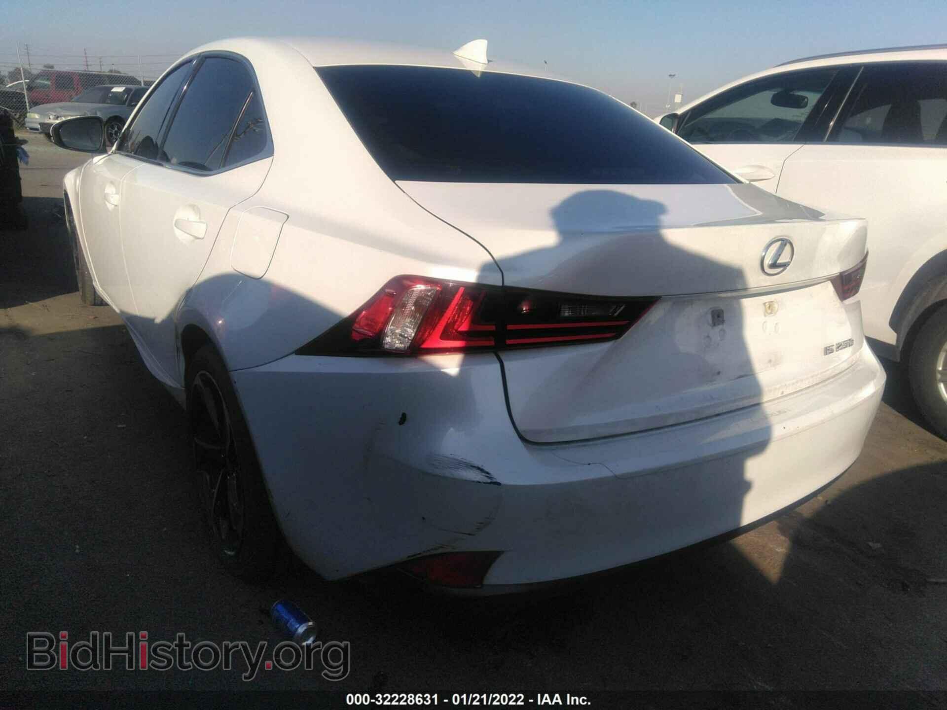 2014 LEXUS IS 250 - VIN: JTHBF1D29E5015534 - Photo 3