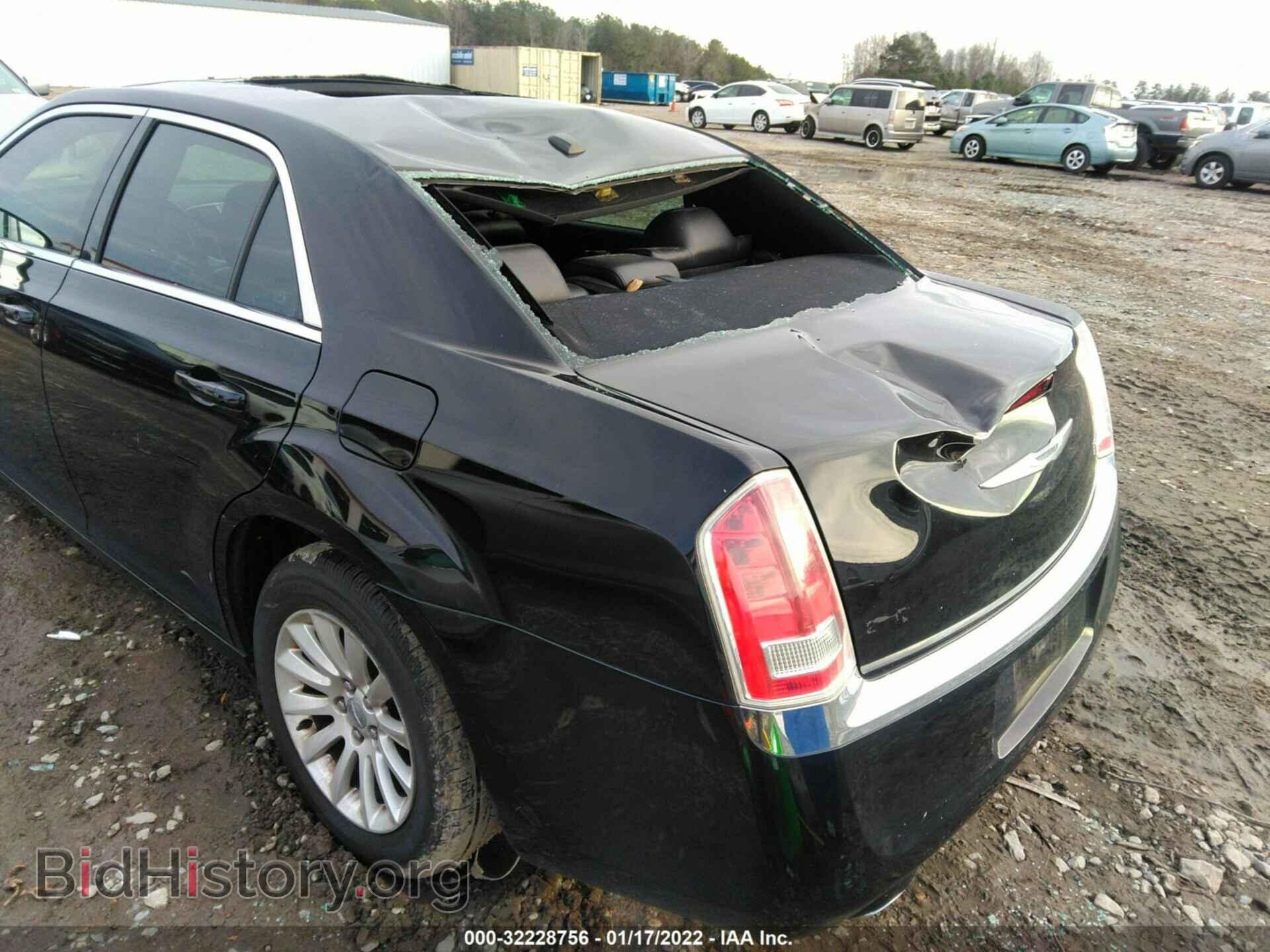 2013 CHRYSLER 300 - VIN: 2C3CCAAG1DH595310 - Фото 6