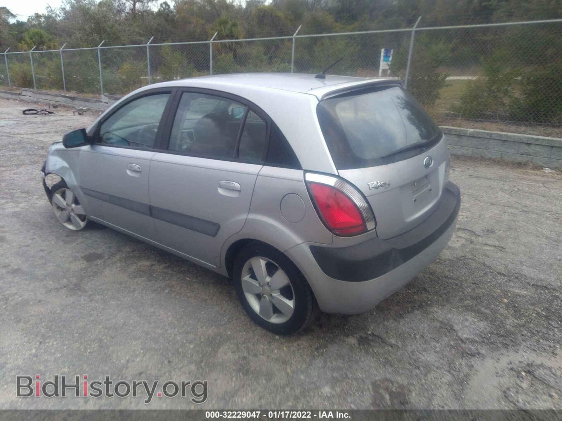 2007 KIA RIO5 - VIN: KNADE163376199530 - Фото 3