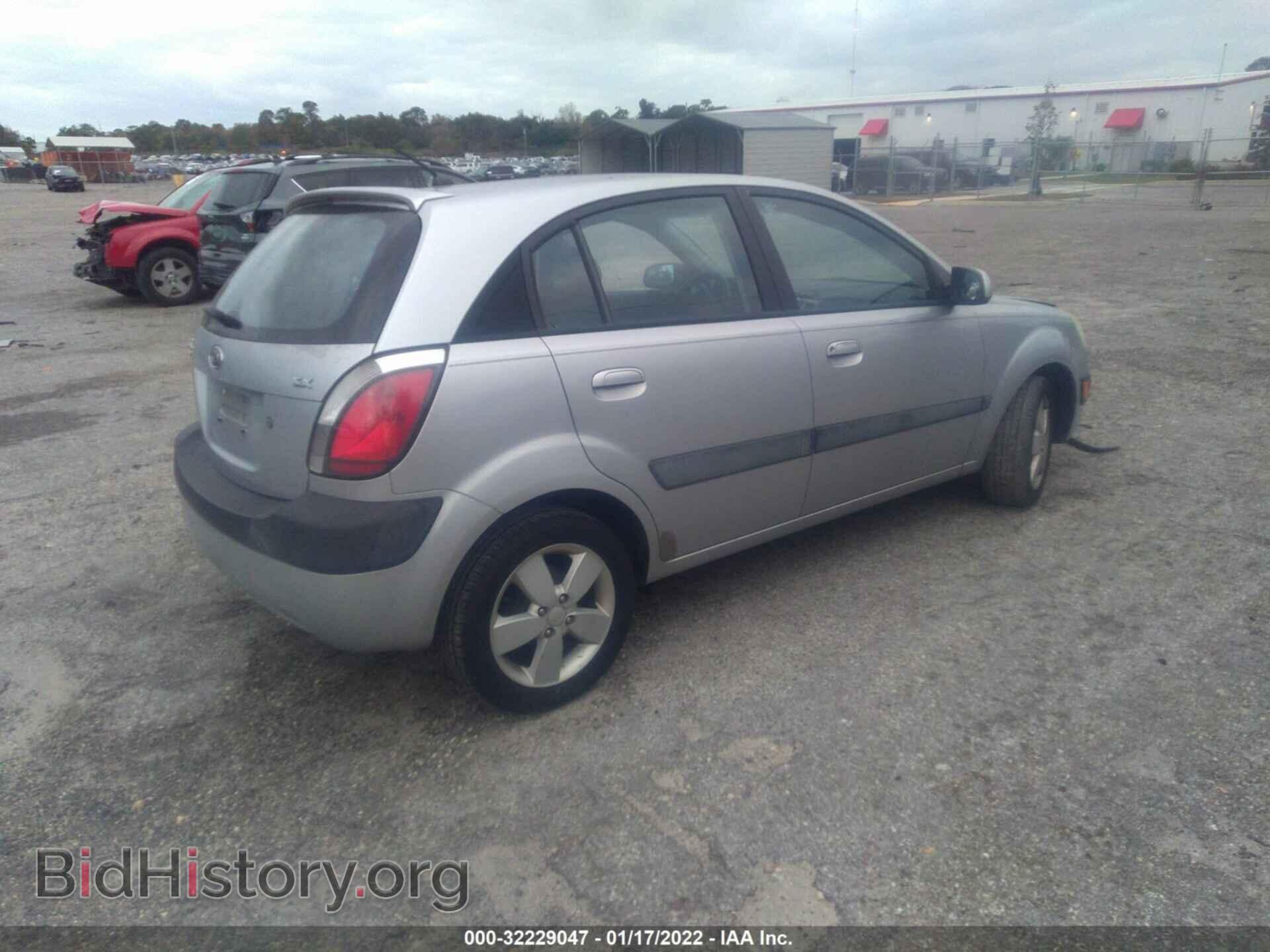 2007 KIA RIO5 - VIN: KNADE163376199530 - Фото 4