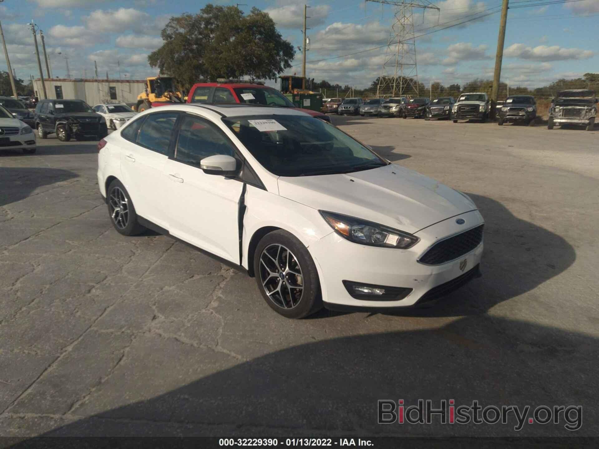 Photo 1FADP3H2XJL319478 - FORD FOCUS 2018