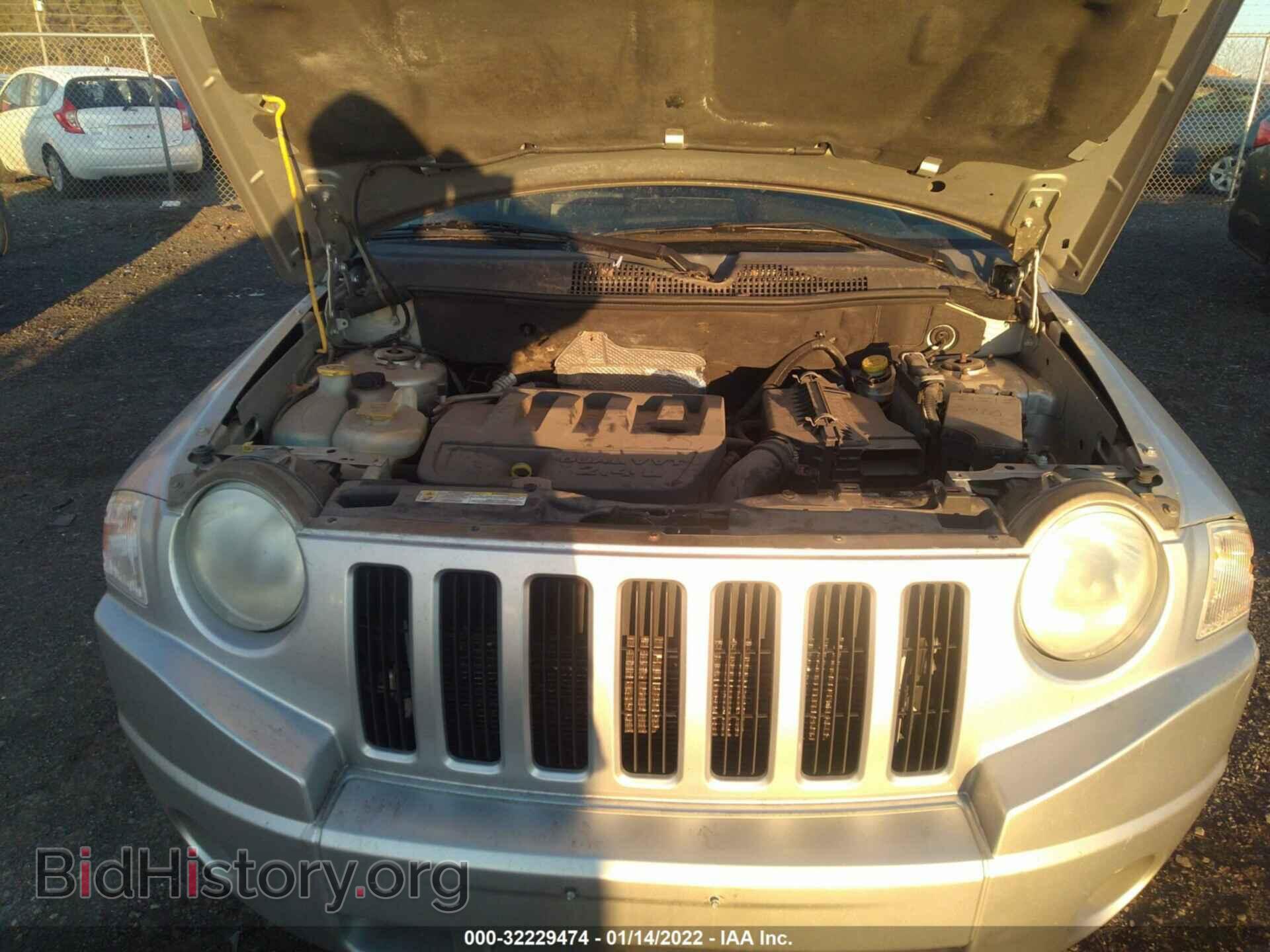 2007 JEEP COMPASS - VIN: 1J8FF57W77D285940 - Фото 10