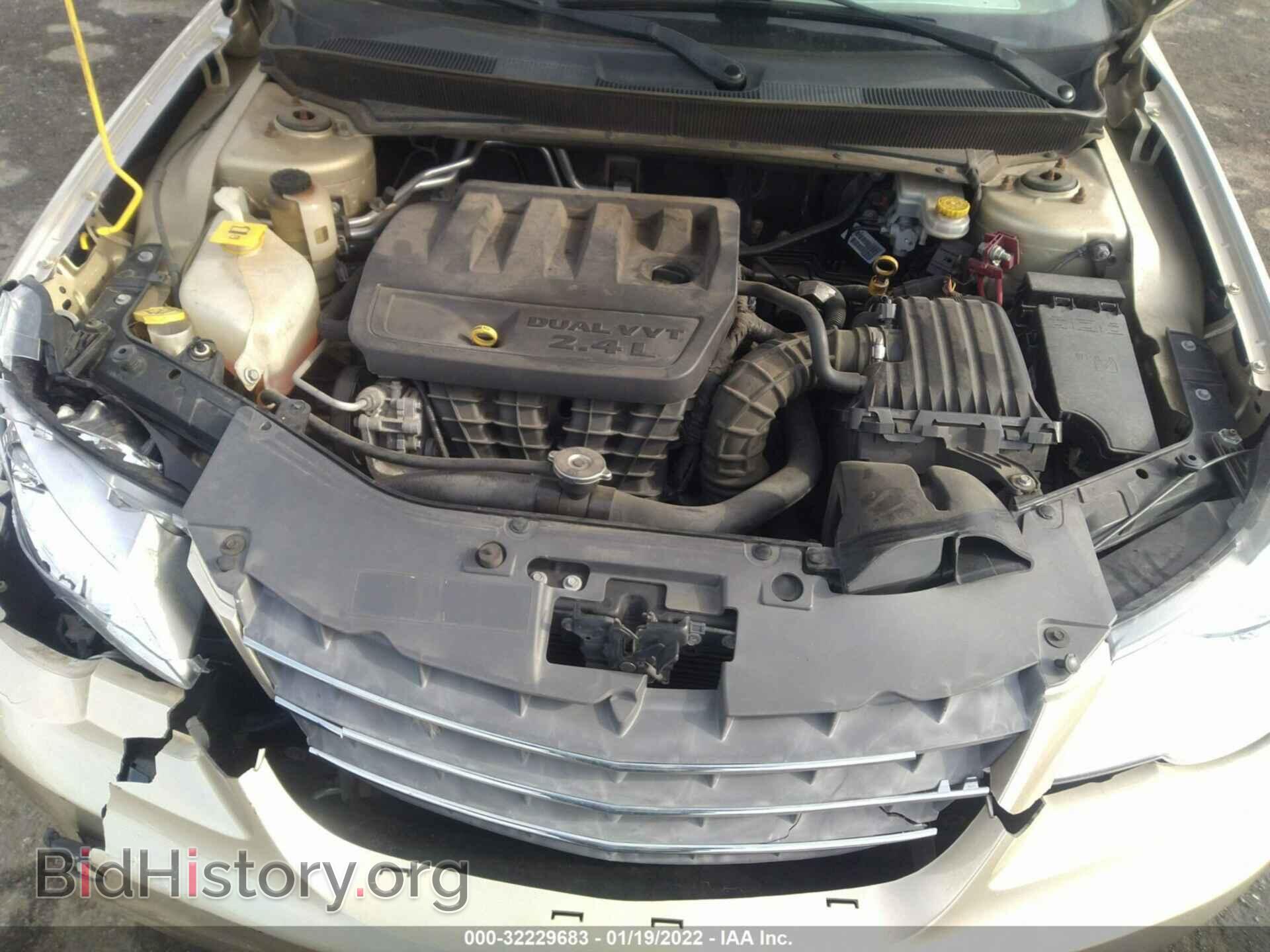 2010 CHRYSLER SEBRING - VIN: 1C3CC5FB3AN144807 - Фото 10