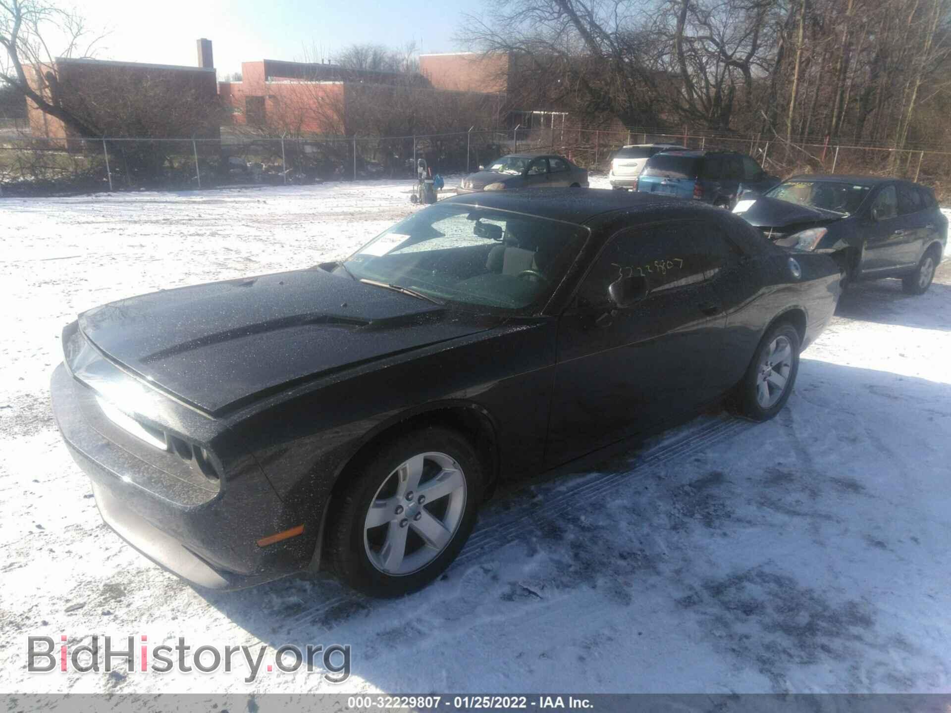2014 DODGE CHALLENGER - VIN: 2C3CDYAG5EH133744 - Photo 2