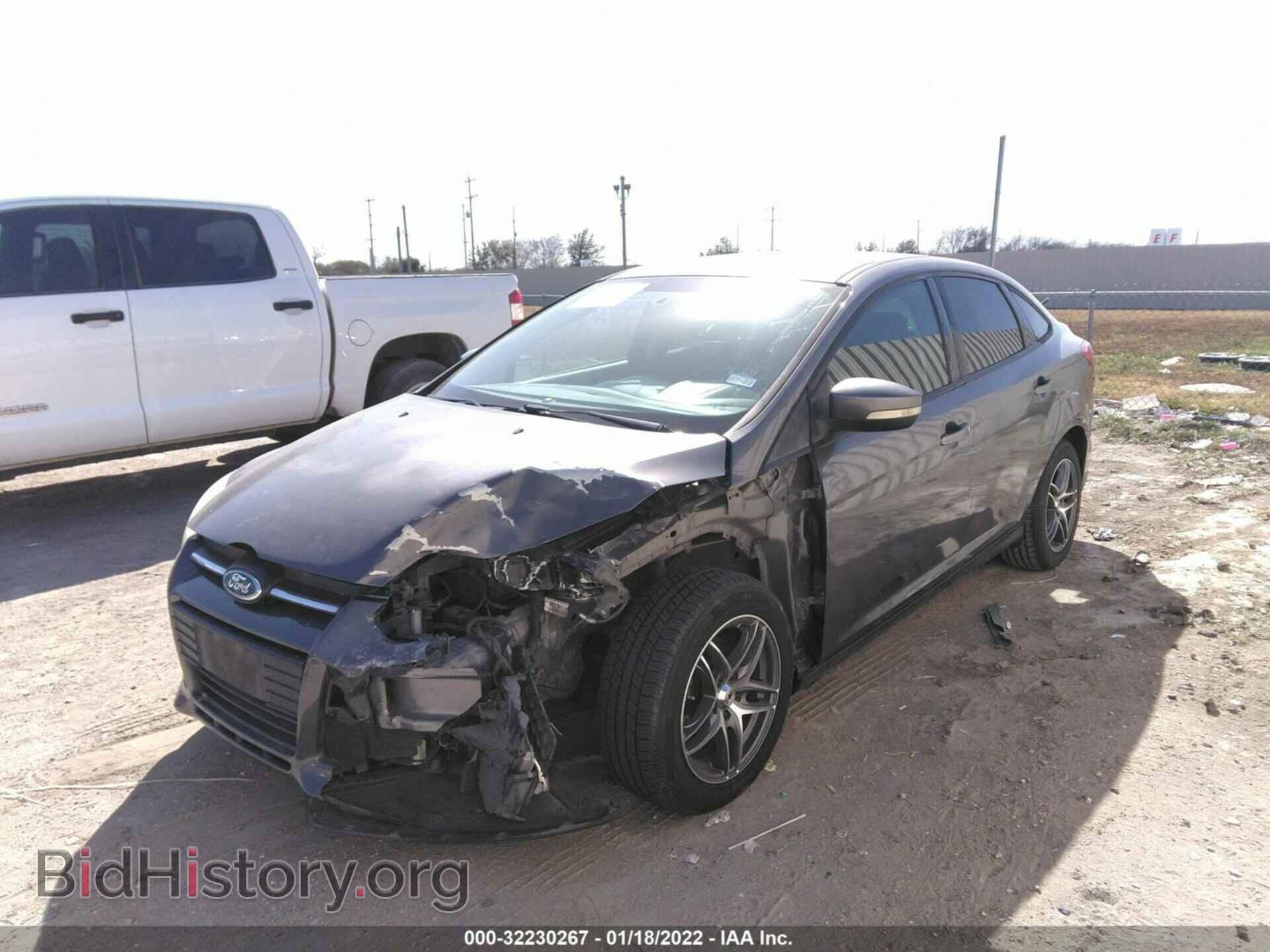 2013 FORD FOCUS - VIN: 1FADP3F24DL243859 - Photo 2
