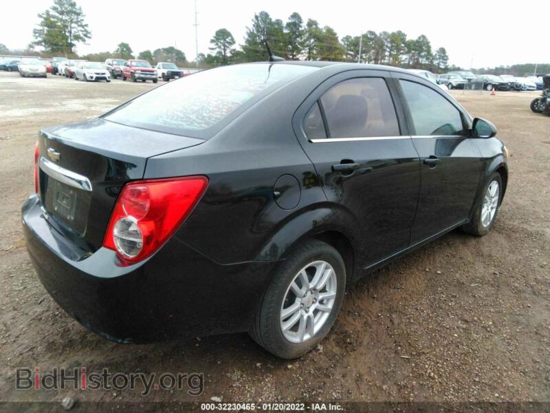 2012 Chevrolet SONIC (VIN 1G1JC5SH1C4152581) — photo 4 of 11