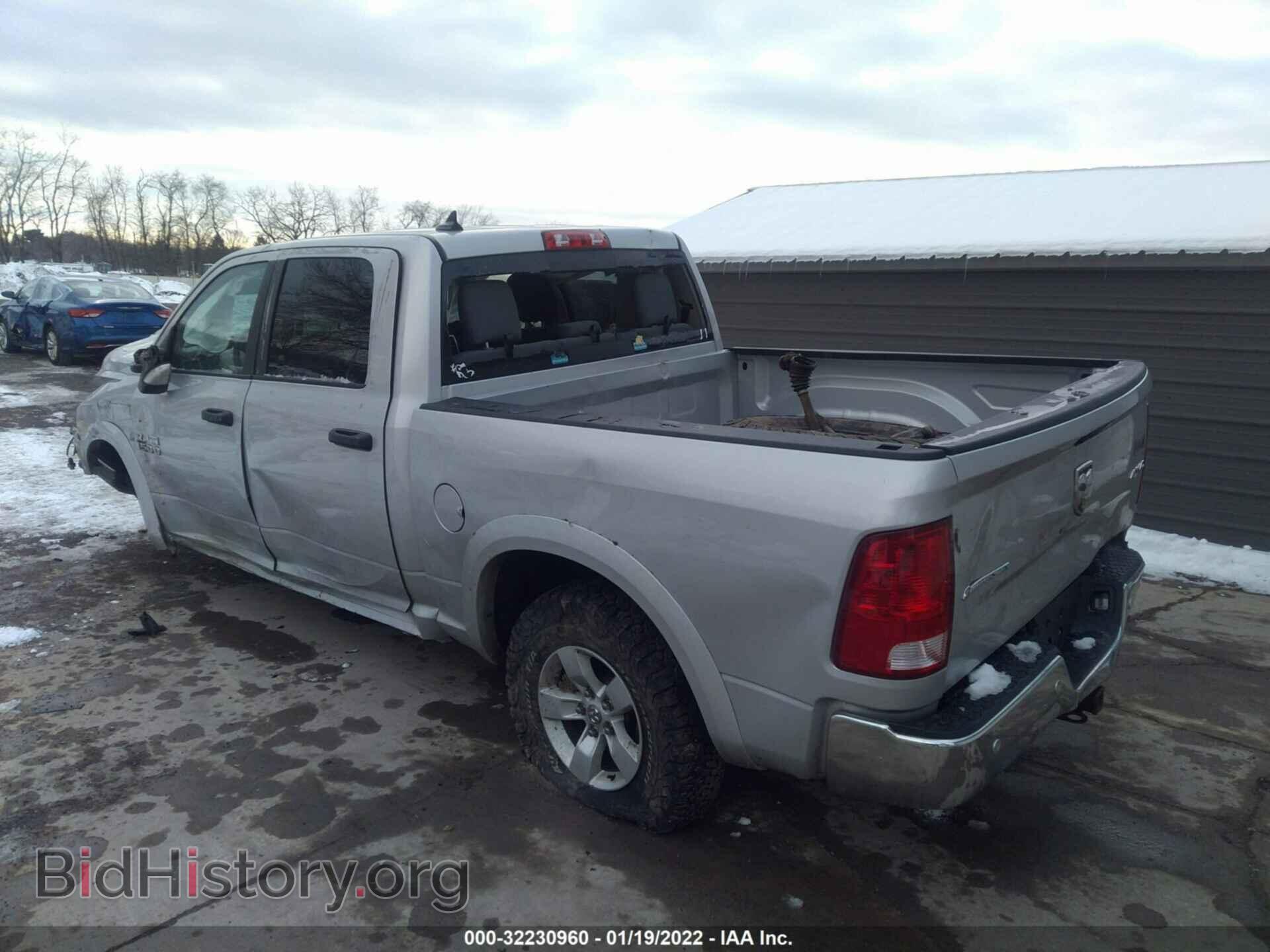 2016 RAM 1500 - VIN: 1C6RR7LT9GS247969 - Фото 3