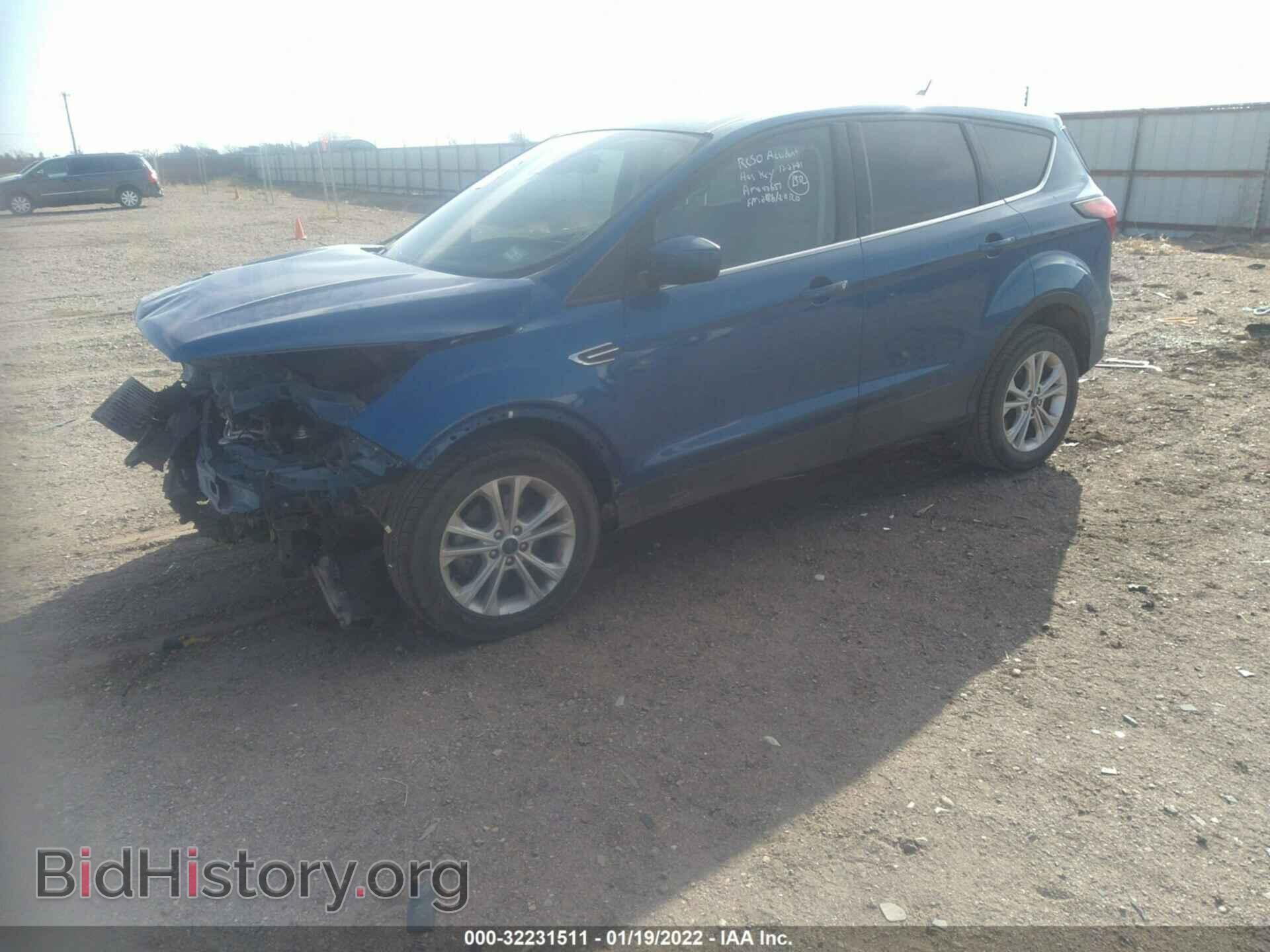 2019 FORD ESCAPE - VIN: 1FMCU0GD2KUB32808 - Фото 2