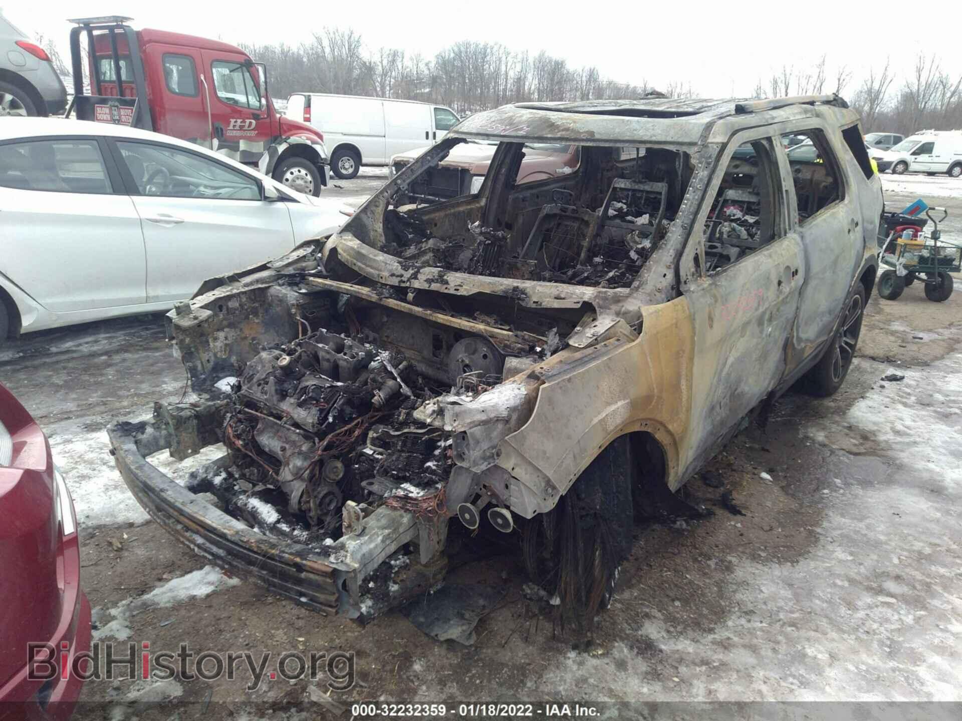 2013 FORD EXPLORER - VIN: 1FM5K8GT3DGC02841 - Фото 2