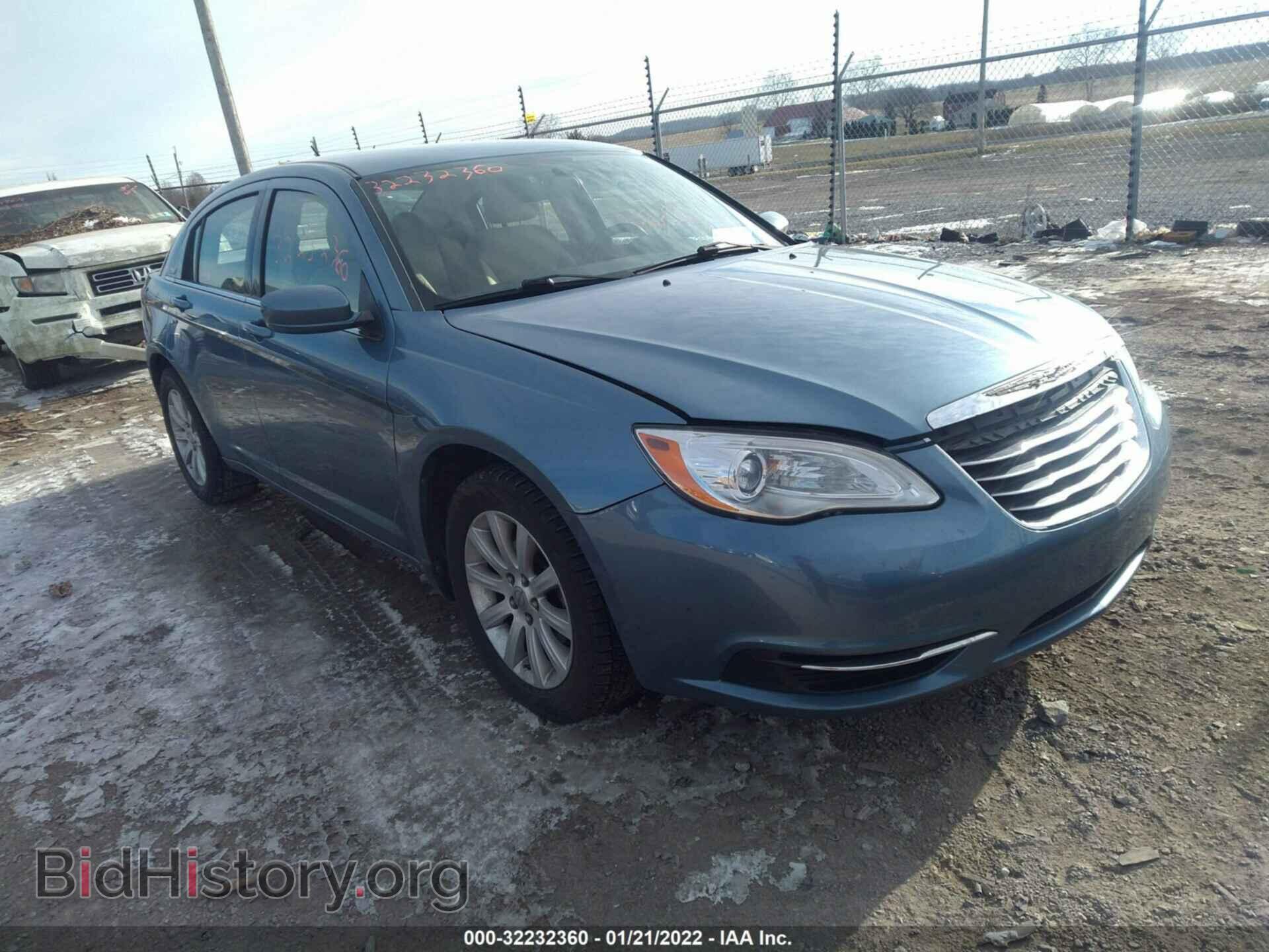 Photo 1C3BC1FB7BN555410 - CHRYSLER 200 2011