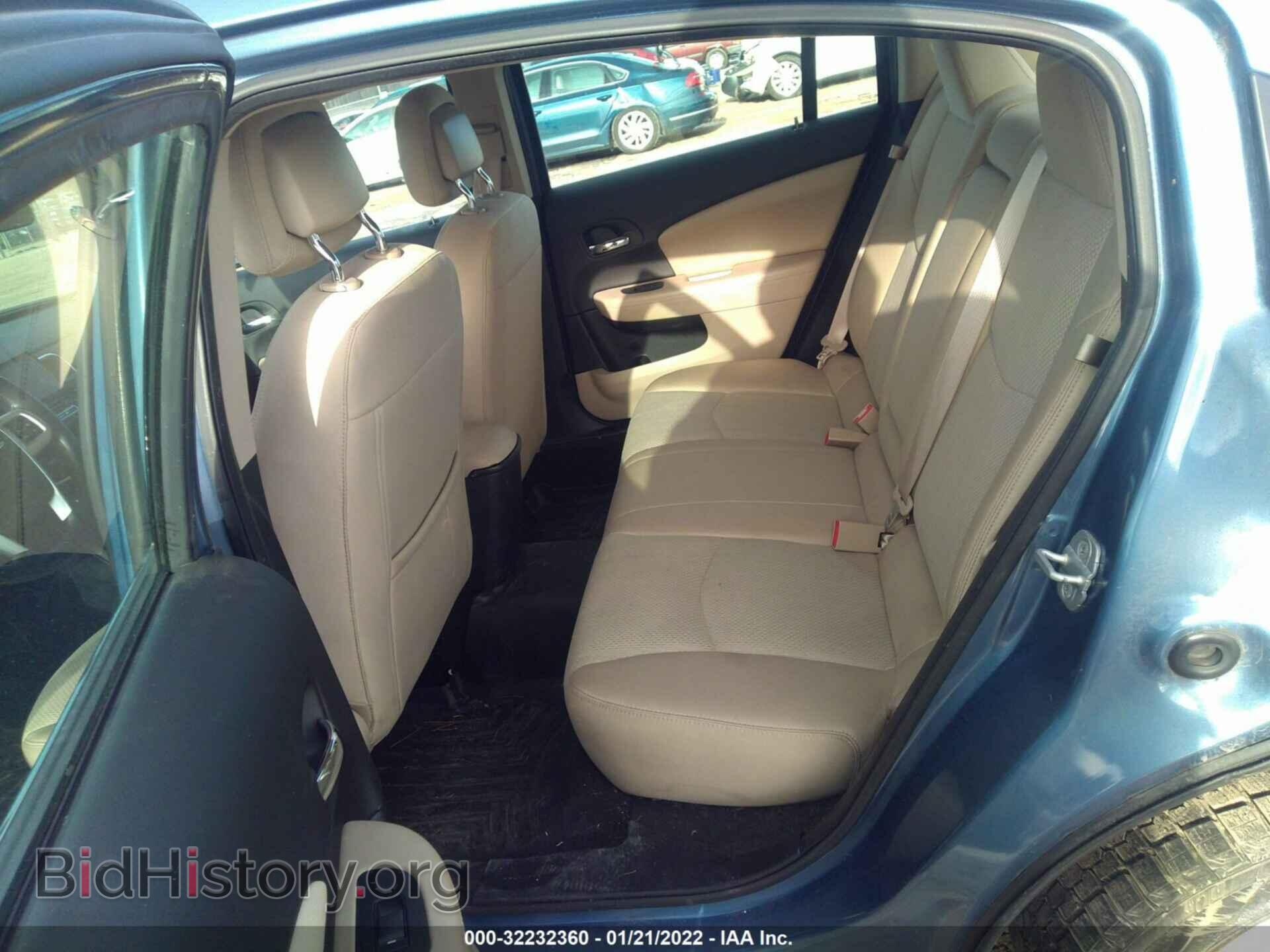 2011 CHRYSLER 200 - VIN: 1C3BC1FB7BN555410 - Фото 8