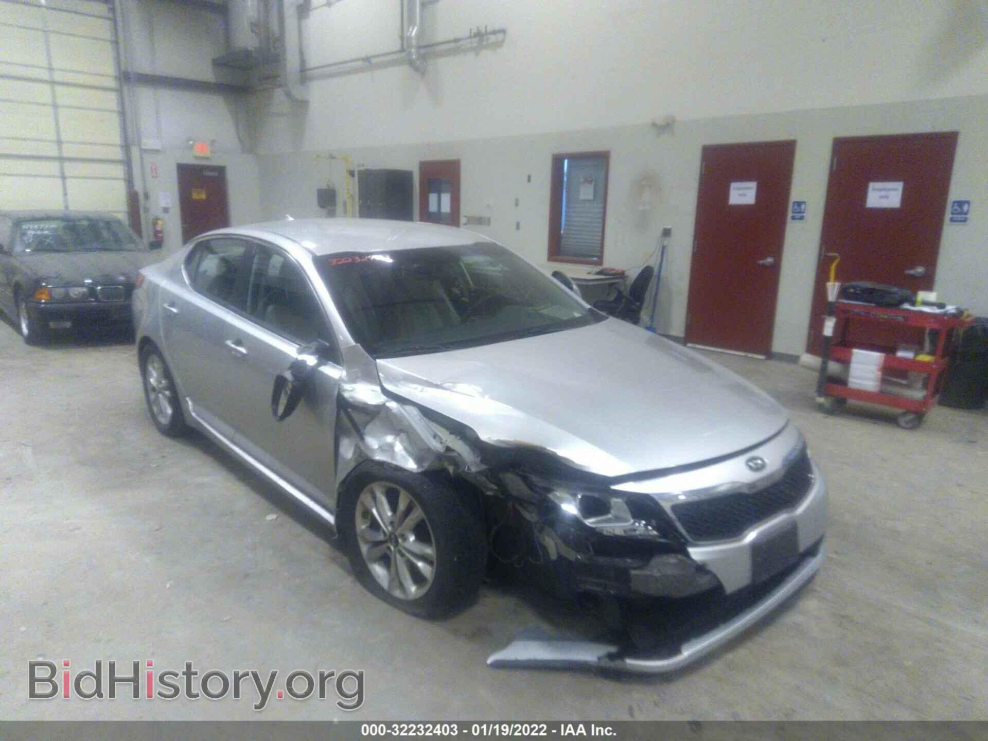 Photo KNAGN4A70B5076078 - KIA OPTIMA 2011