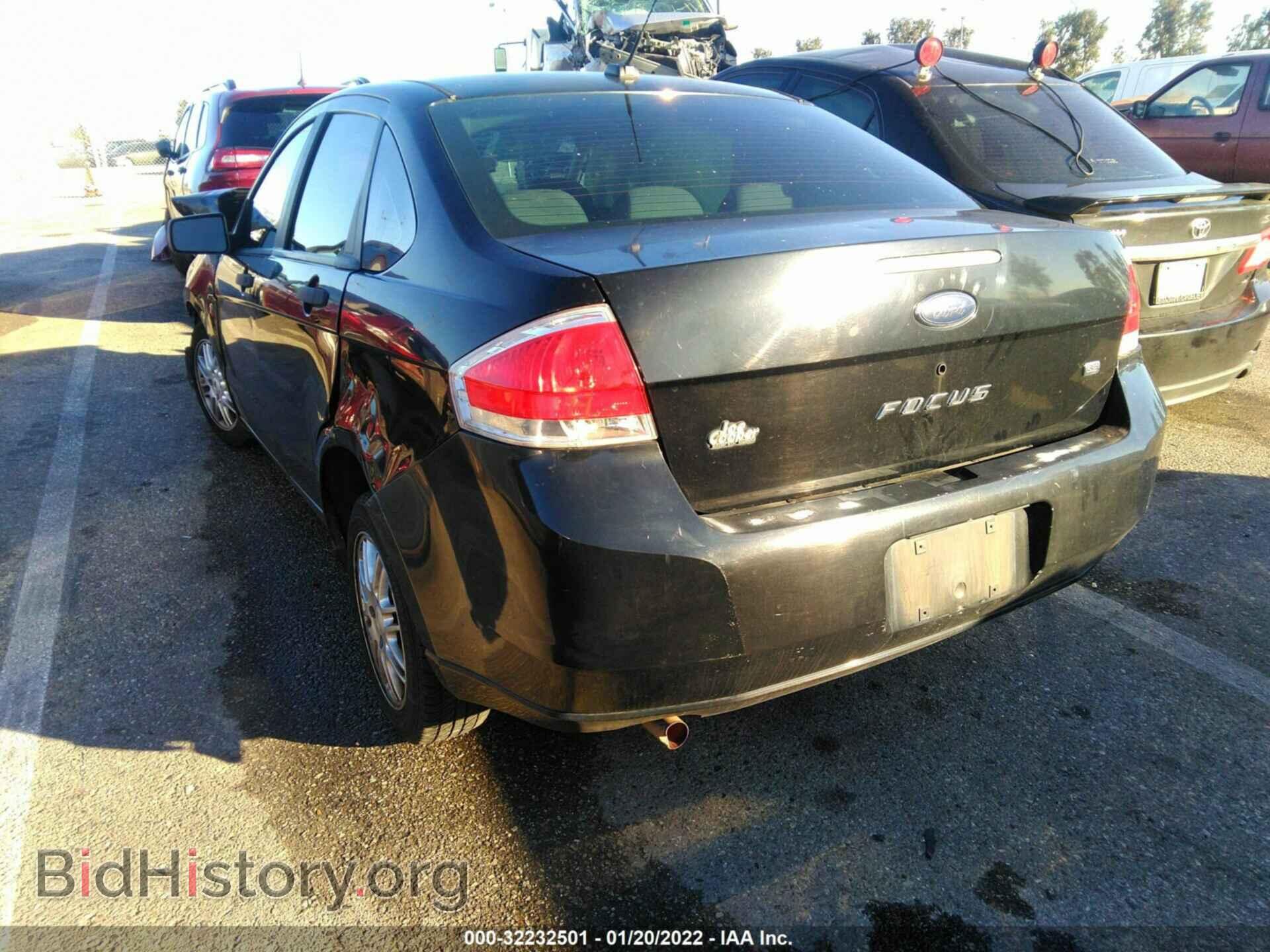 2009 FORD FOCUS - VIN: 1FAHP35NX9W194234 - Фото 3