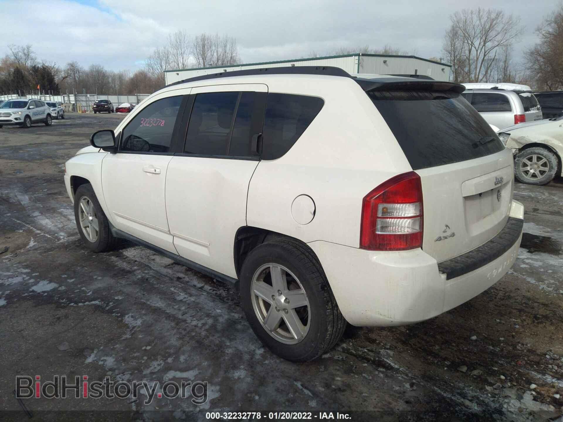 2010 JEEP COMPASS - VIN: 1J4NF4FB5AD601705 - Фото 3