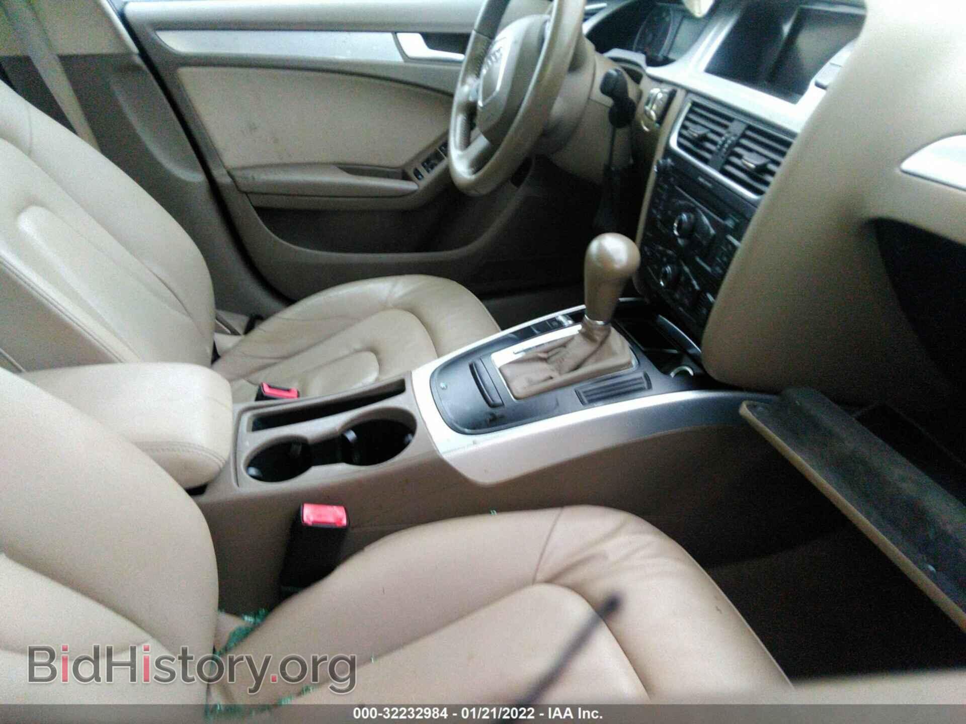 2010 AUDI A4 - VIN: WAUBFAFL8AN008816 - Фото 4