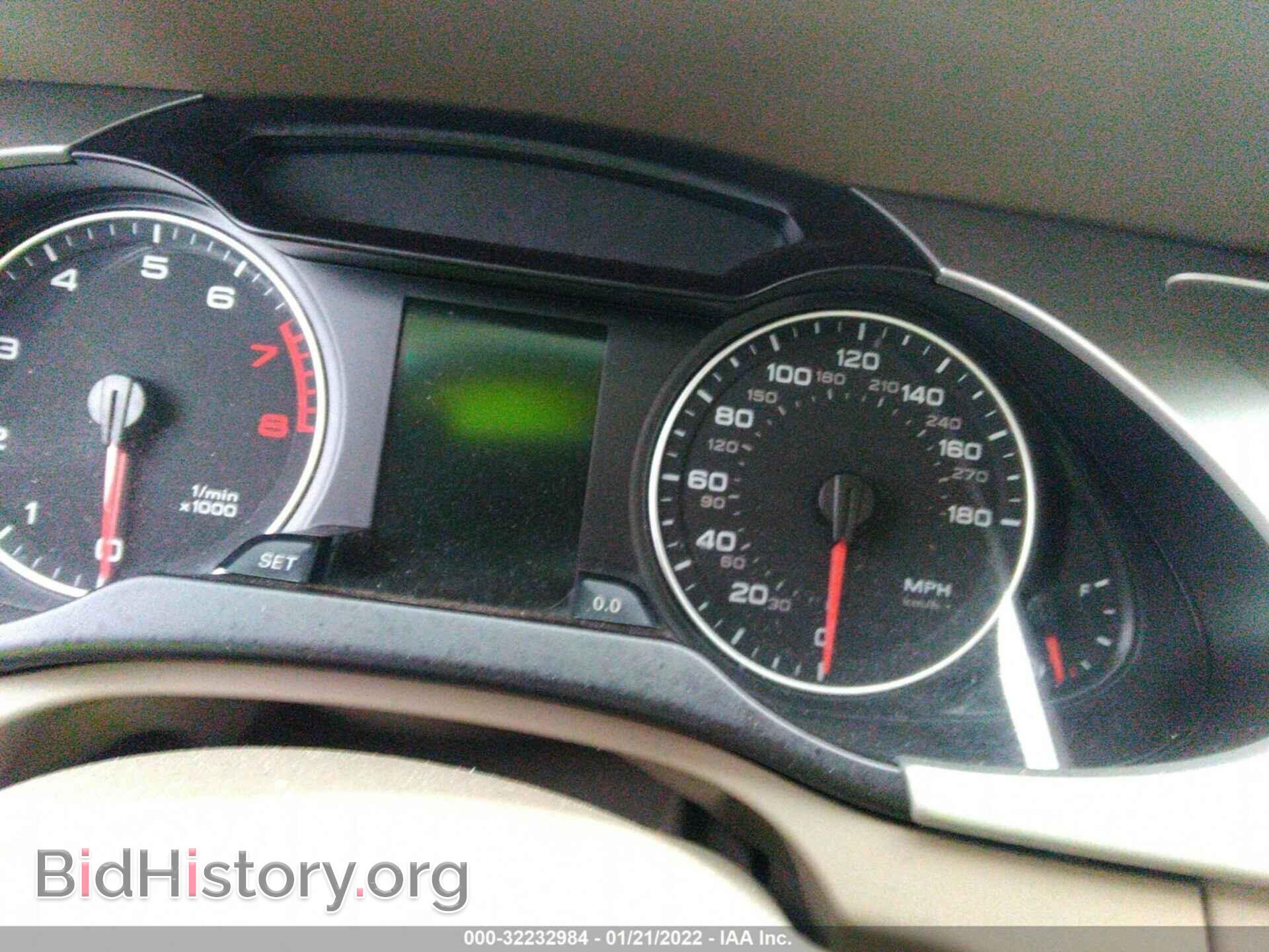 2010 AUDI A4 - VIN: WAUBFAFL8AN008816 - Фото 6
