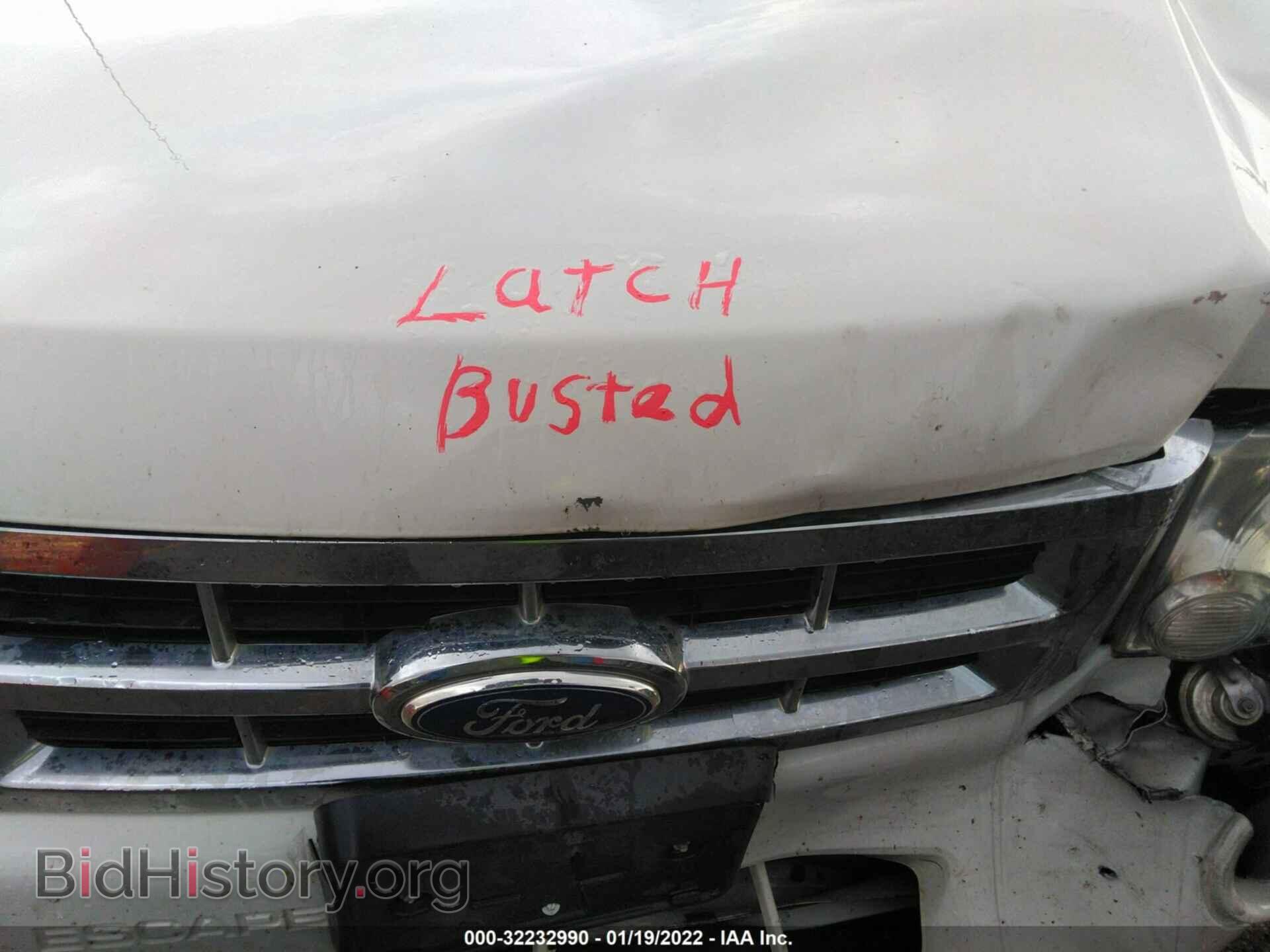 2011 FORD ESCAPE - VIN: 1FMCU0DG8BKB23654 - Фото 10
