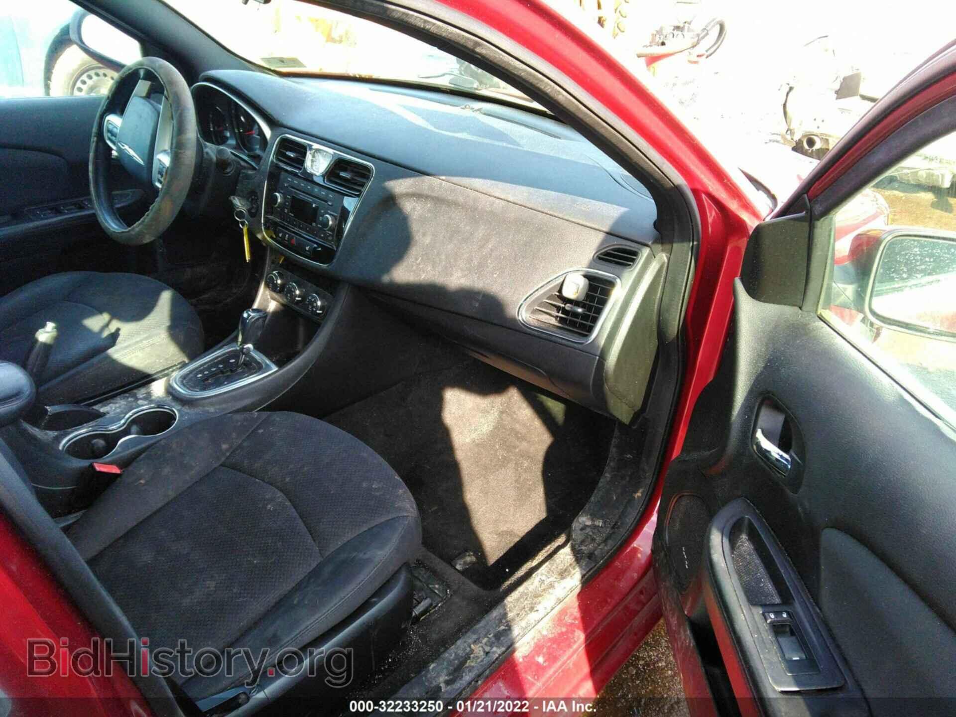 2012 CHRYSLER 200 - VIN: 1C3CCBBB8CN330933 - Фото 5