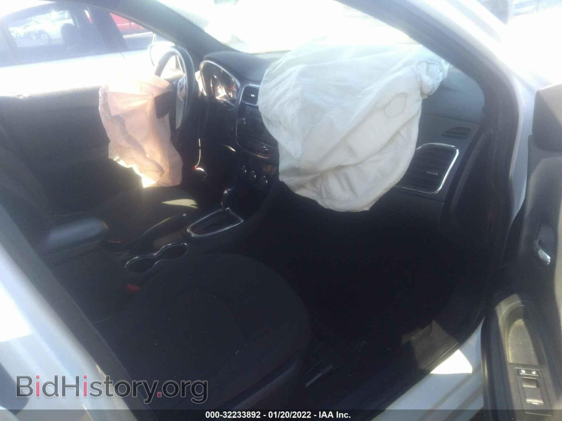 2013 CHRYSLER 200 - VIN: 1C3CCBBG7DN623848 - Фото 5