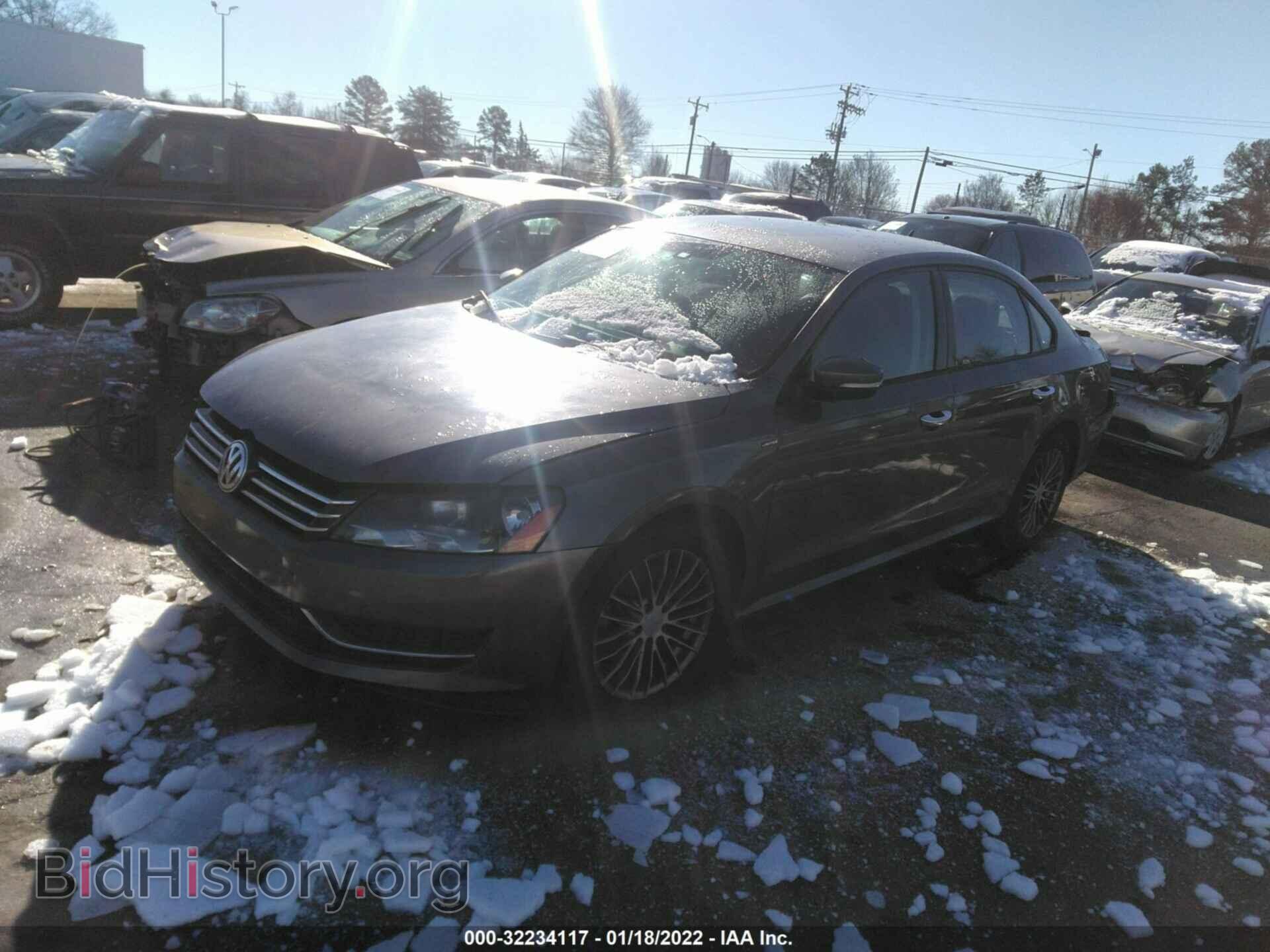 2014 VOLKSWAGEN PASSAT - VIN: 1VWAT7A30EC105668 - Фото 2