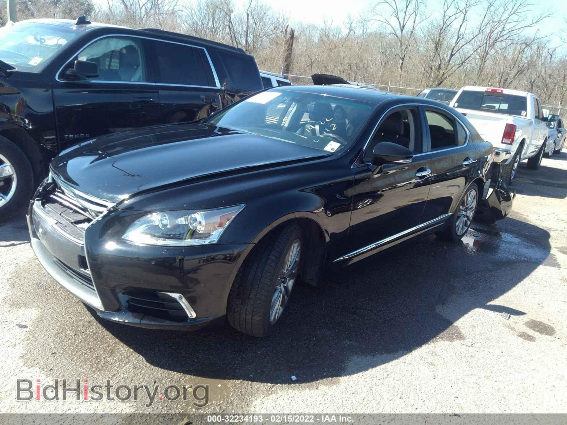2013 LEXUS LS 460 - VIN: JTHBL5EF2D5122800 - Photo 2