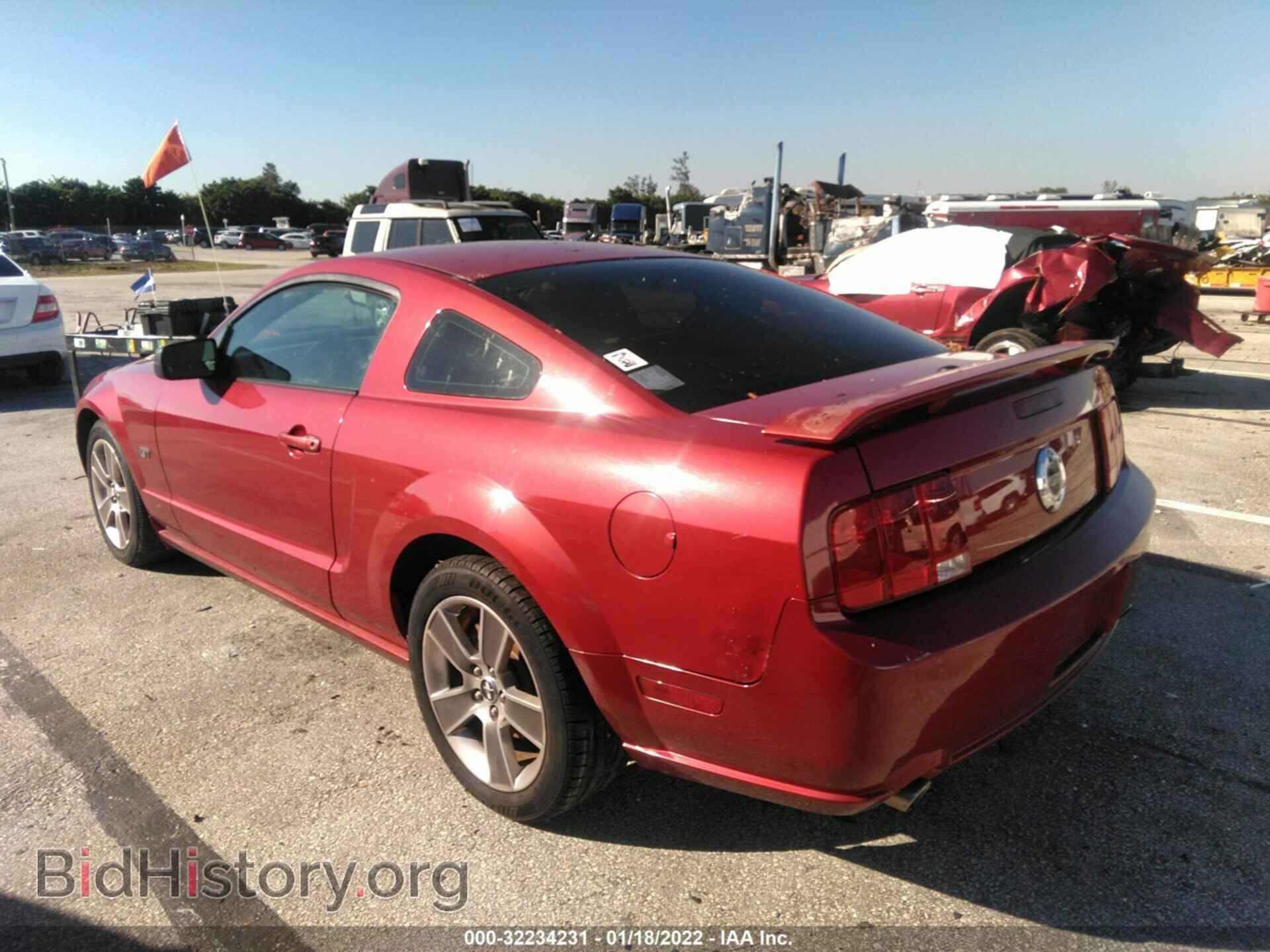 2008 FORD MUSTANG - VIN: 1ZVHT82H385136677 - Фото 3