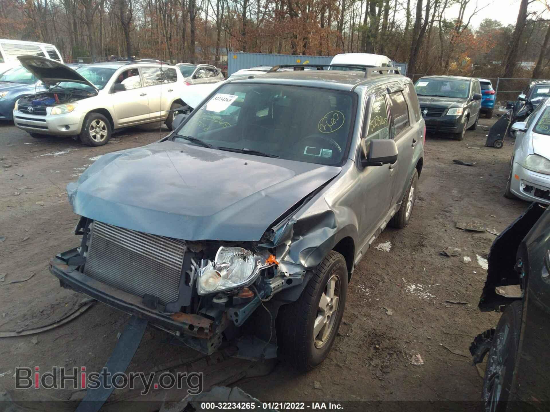 2010 FORD ESCAPE - VIN: 1FMCU9D77AKC75525 - Фото 2