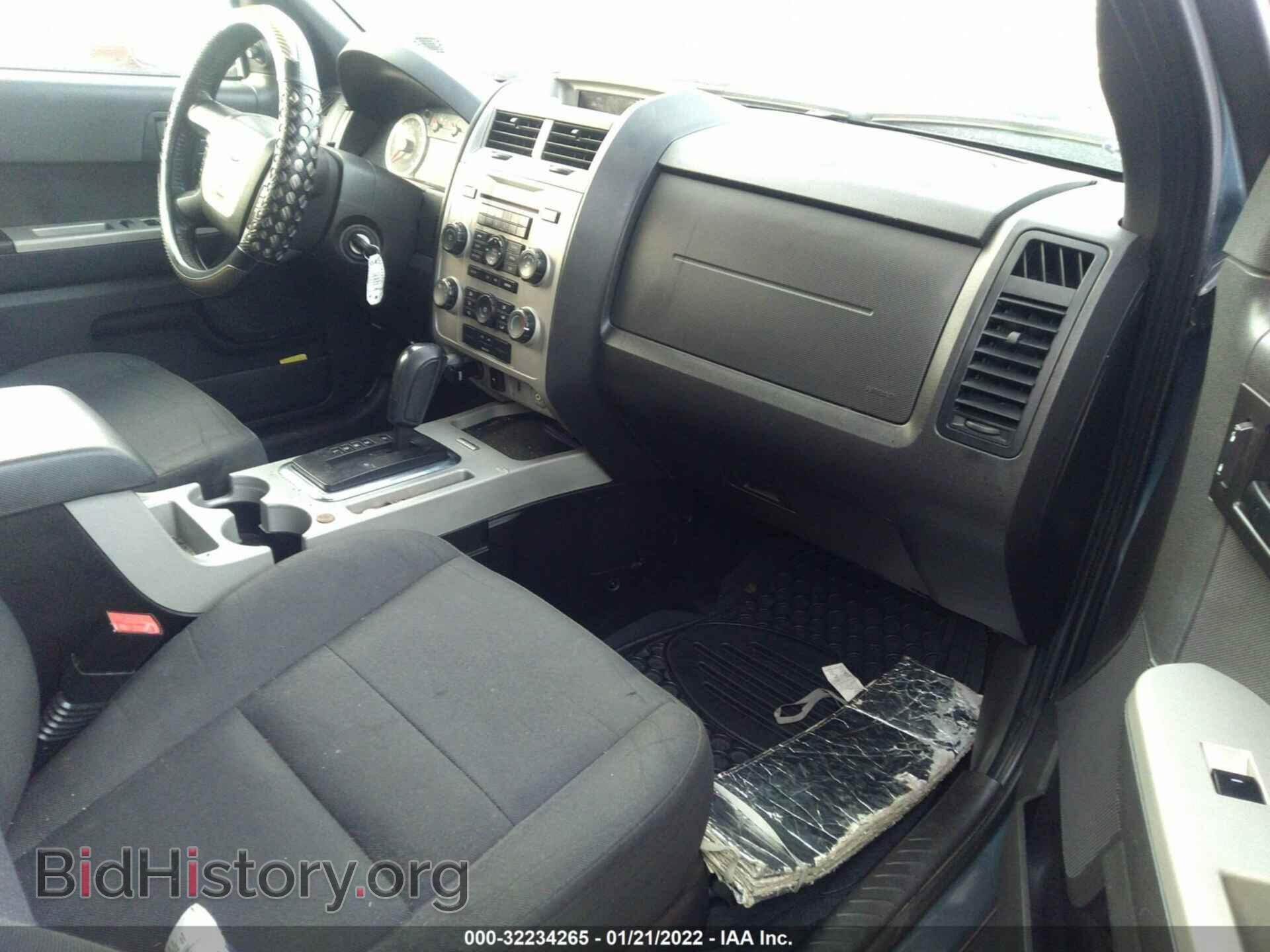 2010 FORD ESCAPE - VIN: 1FMCU9D77AKC75525 - Фото 5