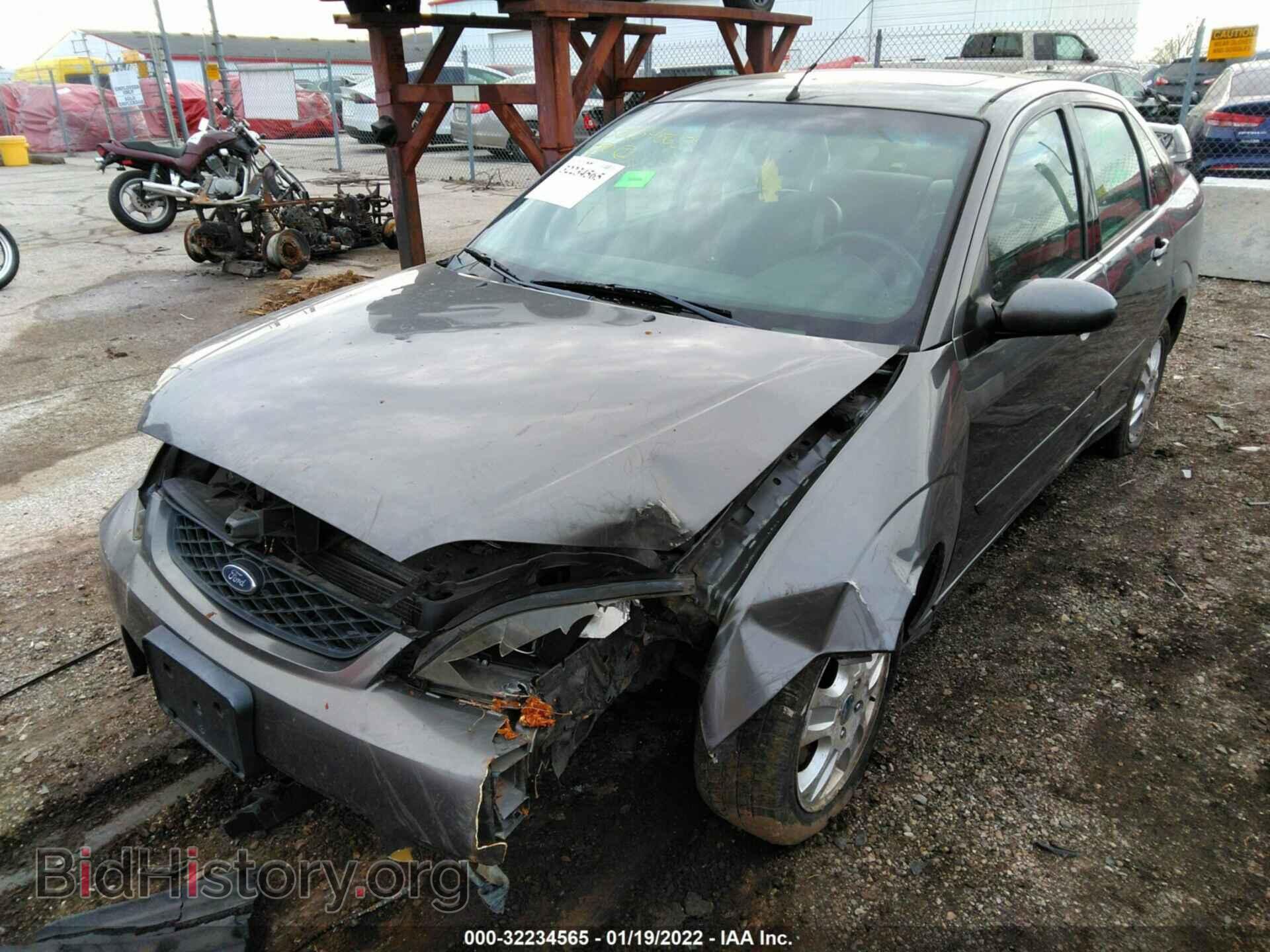 2006 FORD FOCUS - VIN: 1FAHP38Z96W243787 - Фото 6