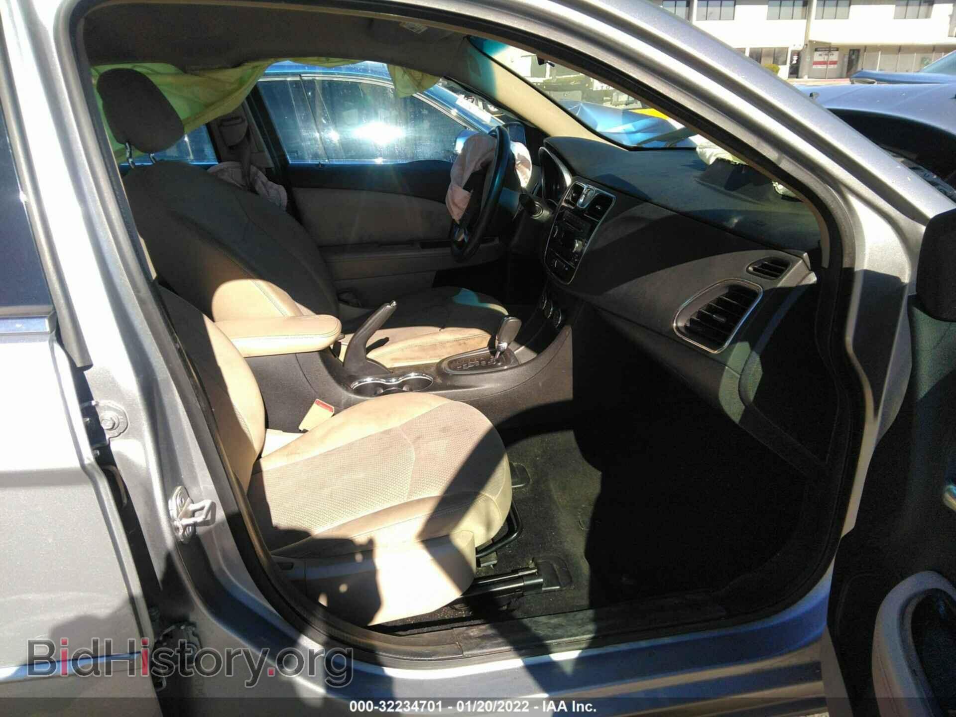 2013 CHRYSLER 200 - VIN: 1C3CCBBB8DN678944 - Фото 5