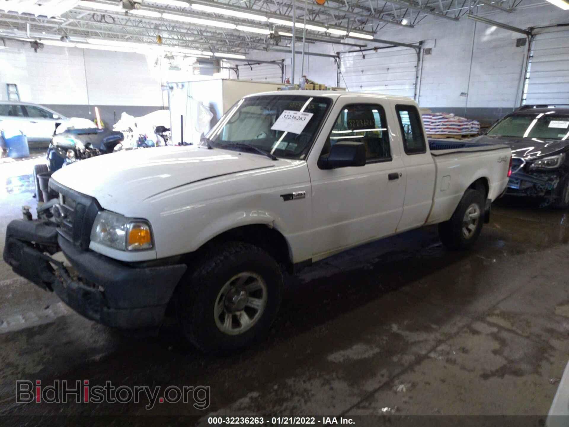 2011 FORD RANGER - VIN: 1FTLR1FE2BPA03004 - Фото 2