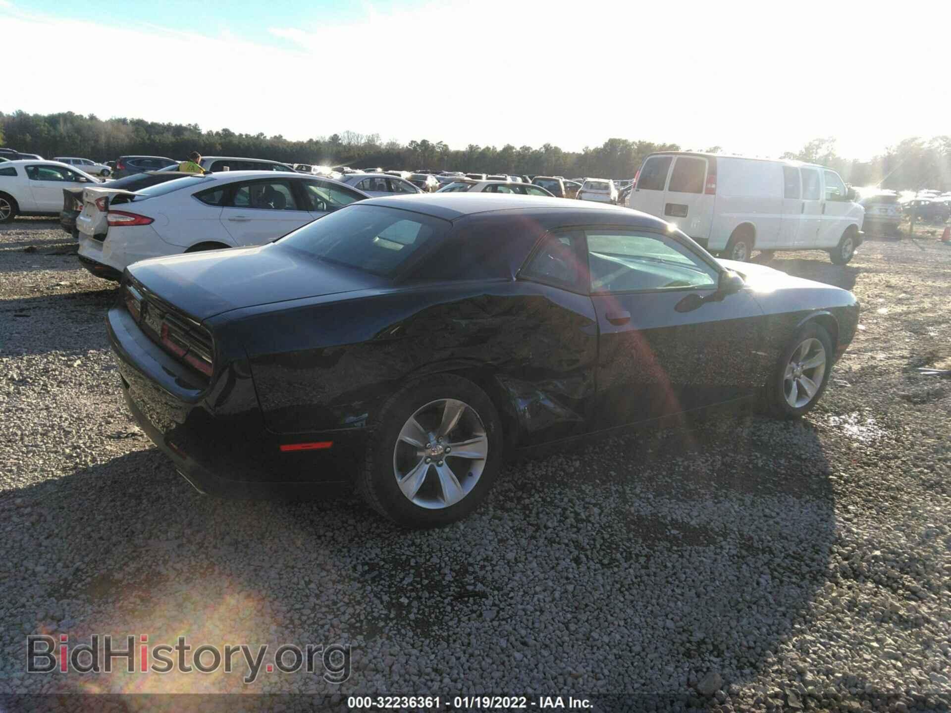 2017 DODGE CHALLENGER - VIN: 2C3CDZAG3HH584844 - Фото 4